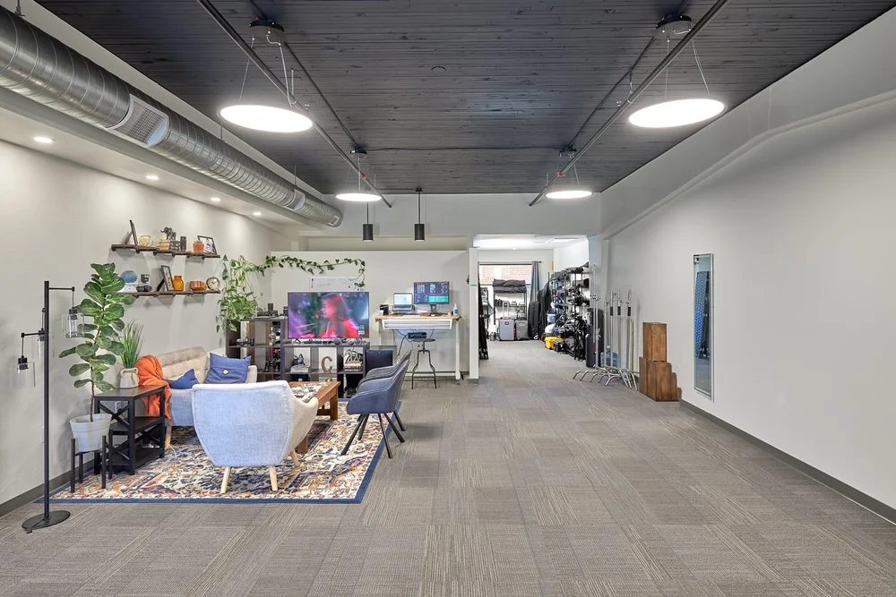 Carlos Chavez Photography studio in Tucson Arizona