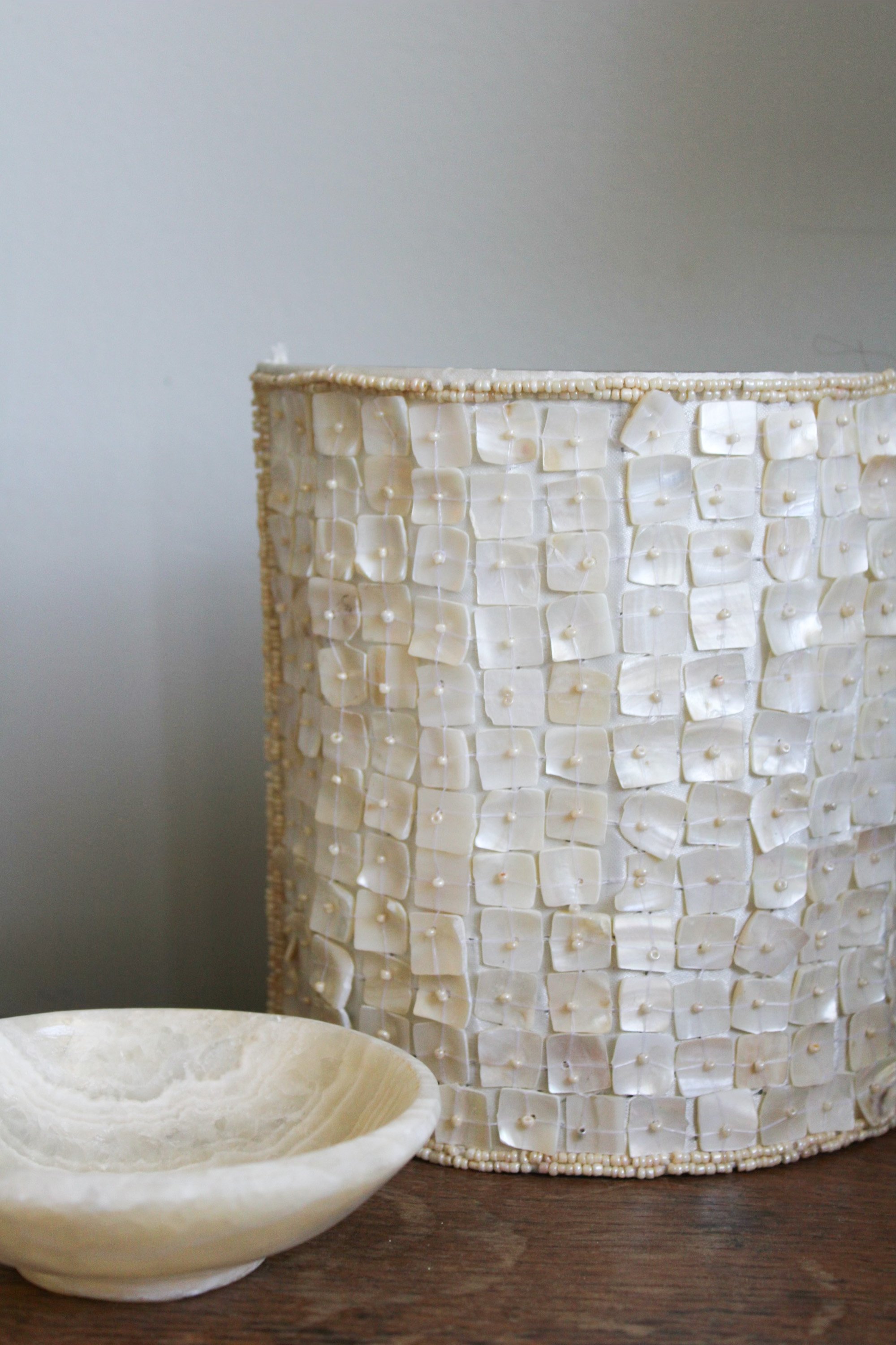 "Perlas" Candle Holder