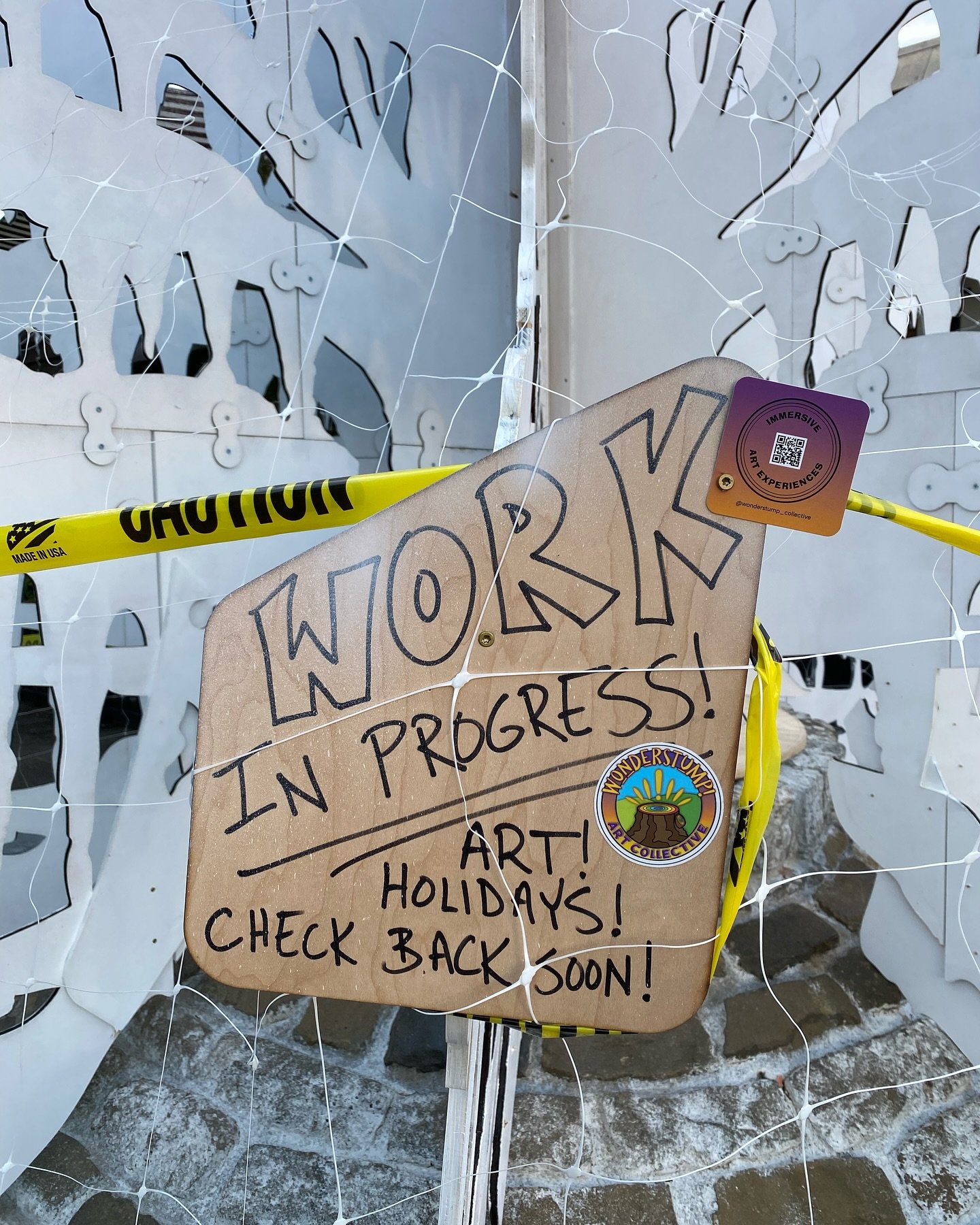 Hey Petaluma! Have you spotted our latest installation yet?? ✨ Almost done! Magic to ensue! ✨
#petalumadowntown #petalumalocal #artinstallation #immersiveart #wonderstump #wonderstumpcollective #petalumaartscene #sonomacountyartist #sonomaartcollect