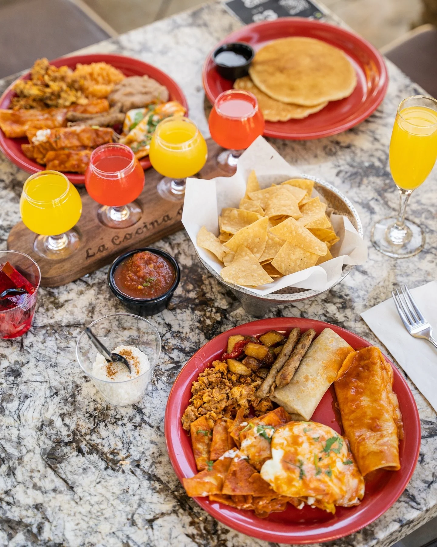 Fiesta Brunch Buffet! 😍🥂

🕰️Saturday &amp; Sunday 8am - 12pm

🤩$14.99 Per Adult | $7.99 Per Kid 10 Years &amp; Young

‼️LIMITED TIME KIDS EAT FREE‼️
One Free kids Buffet with the purchase of an Adult Buffet

🥂Single Mimosas are only $3.99
🍹🍹🍹