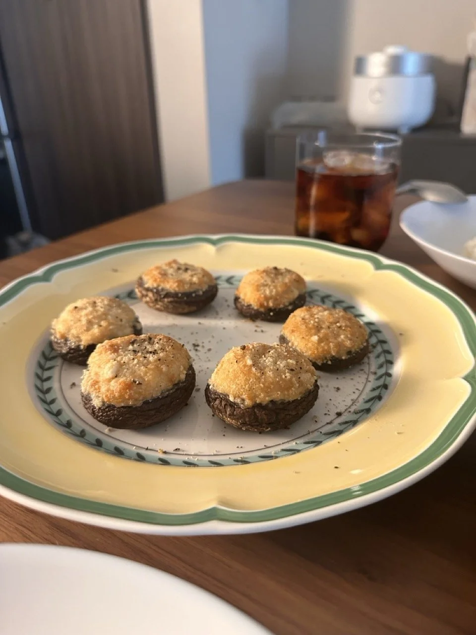 Pine nuts and tofu puree stuffed shiitake