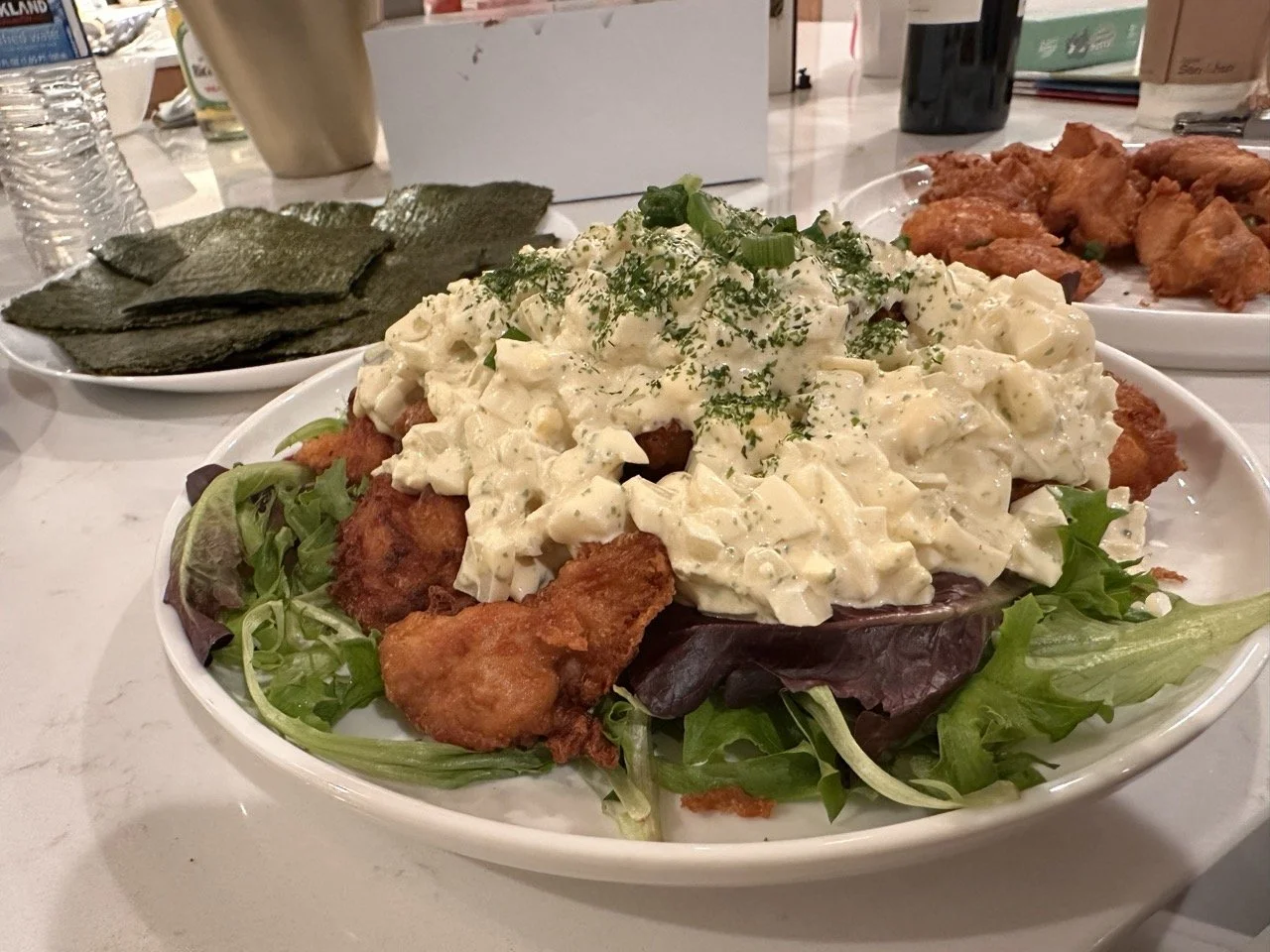 Fried chicken with tartar sauce