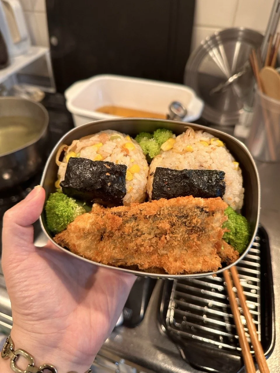 Fried horse mackerel and corn rice balls