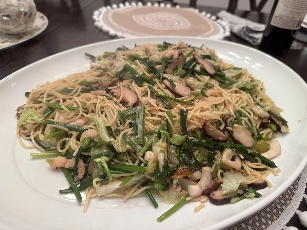 Stir fried longevity noodles
