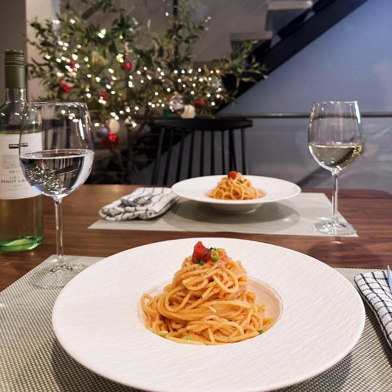 Spaghetti al burro with Mentaiko (spicy cod roe)