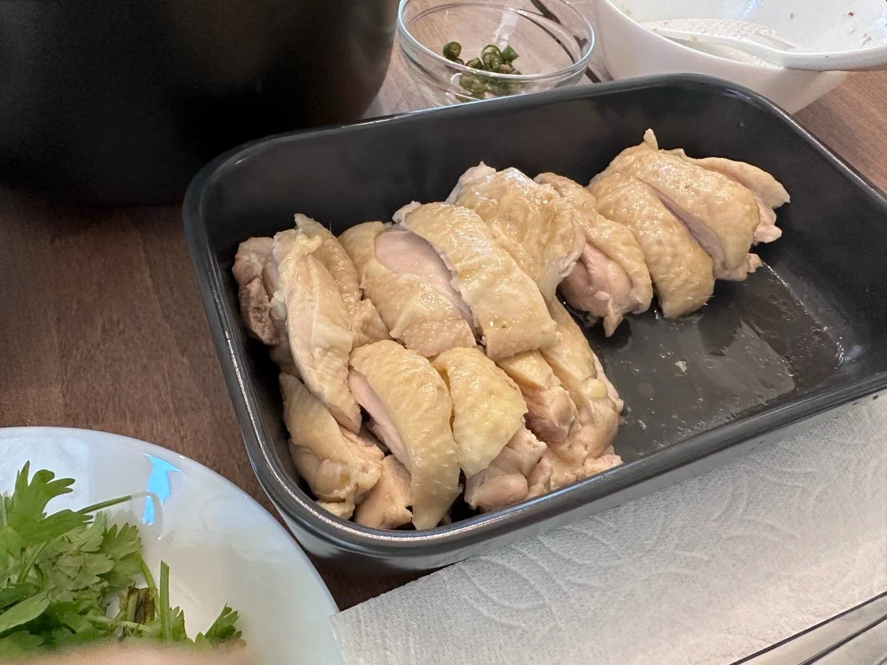 Hainanese poached chicken