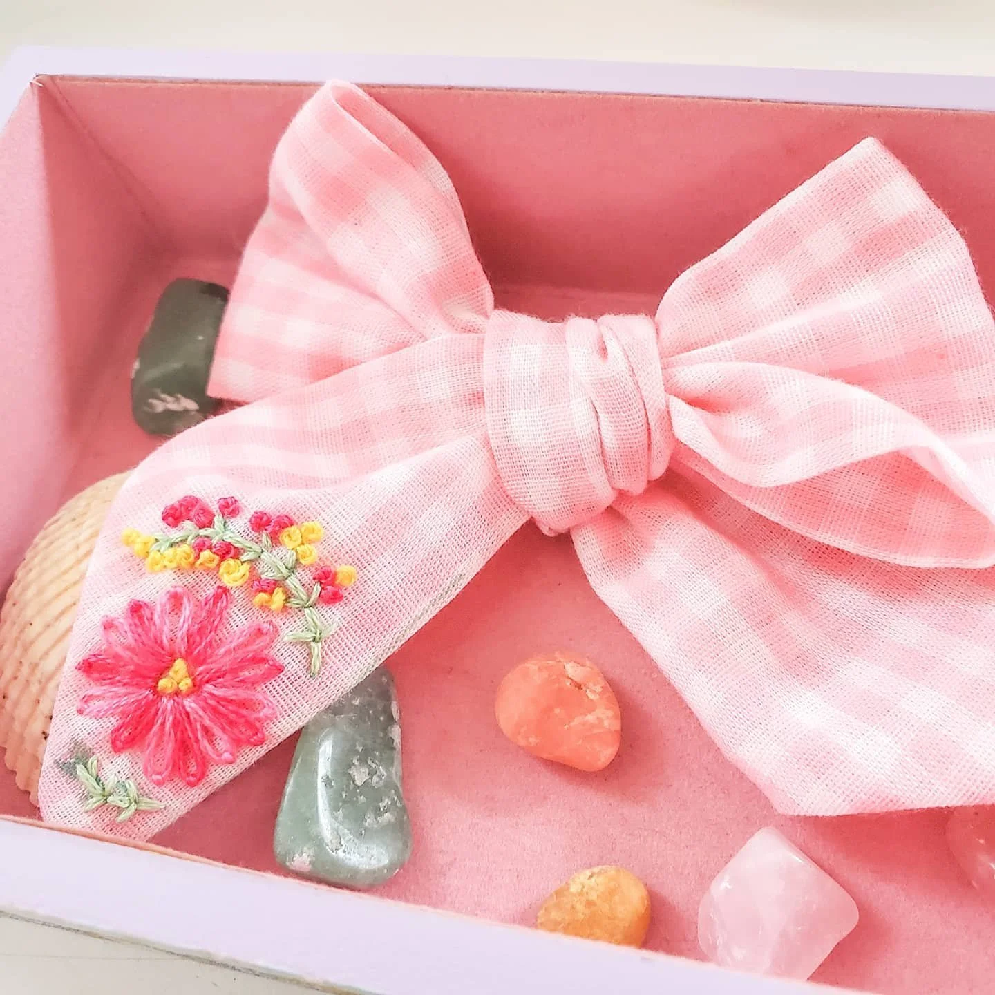 PinkFloralGinghamBow_20.jpg