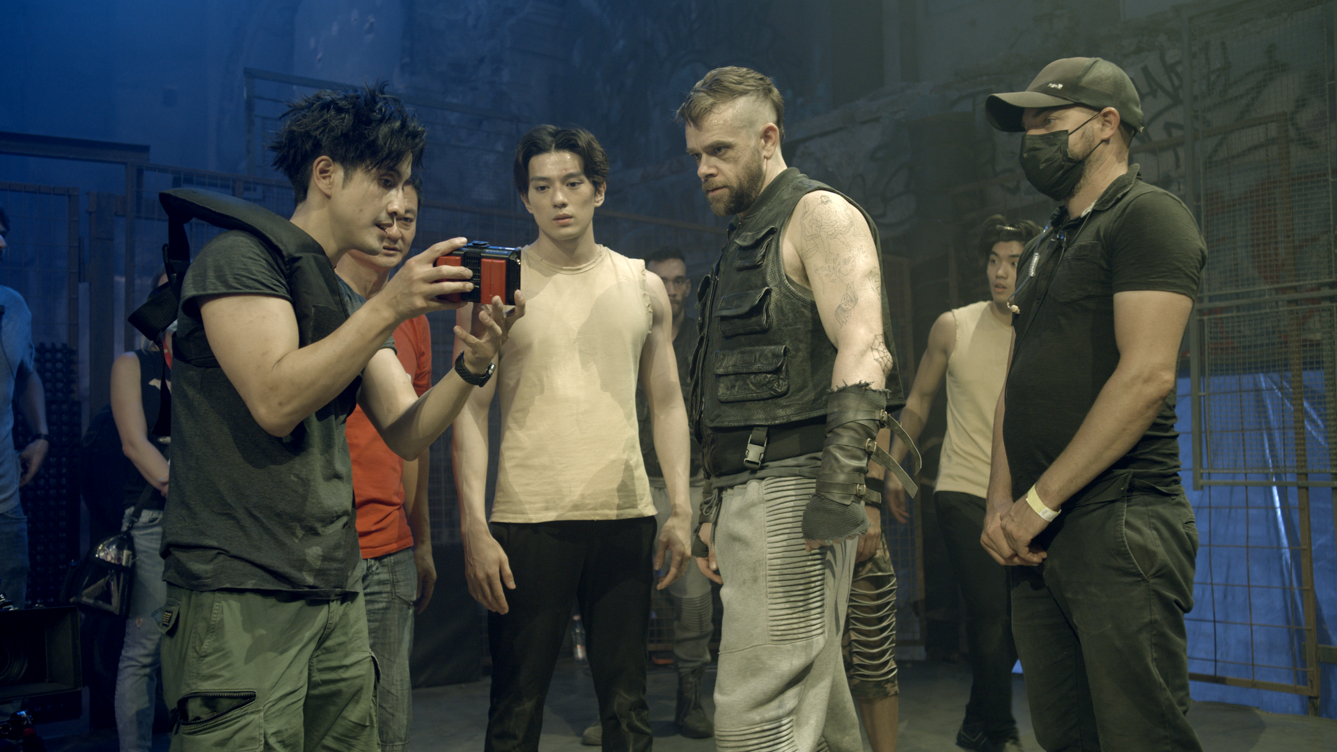 Mackenyu BTS thumbnail_07.png