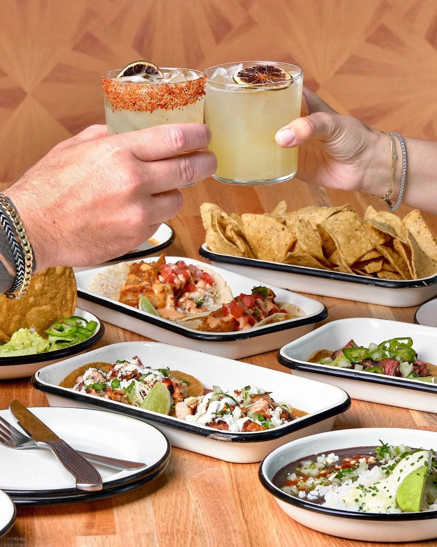 It&rsquo;s our birthday 🥳 We&rsquo;re celebrating all day with a few surprises for our dine-in guests! Come hang with us &amp; let us say thank you for being part of the Streetlight fam