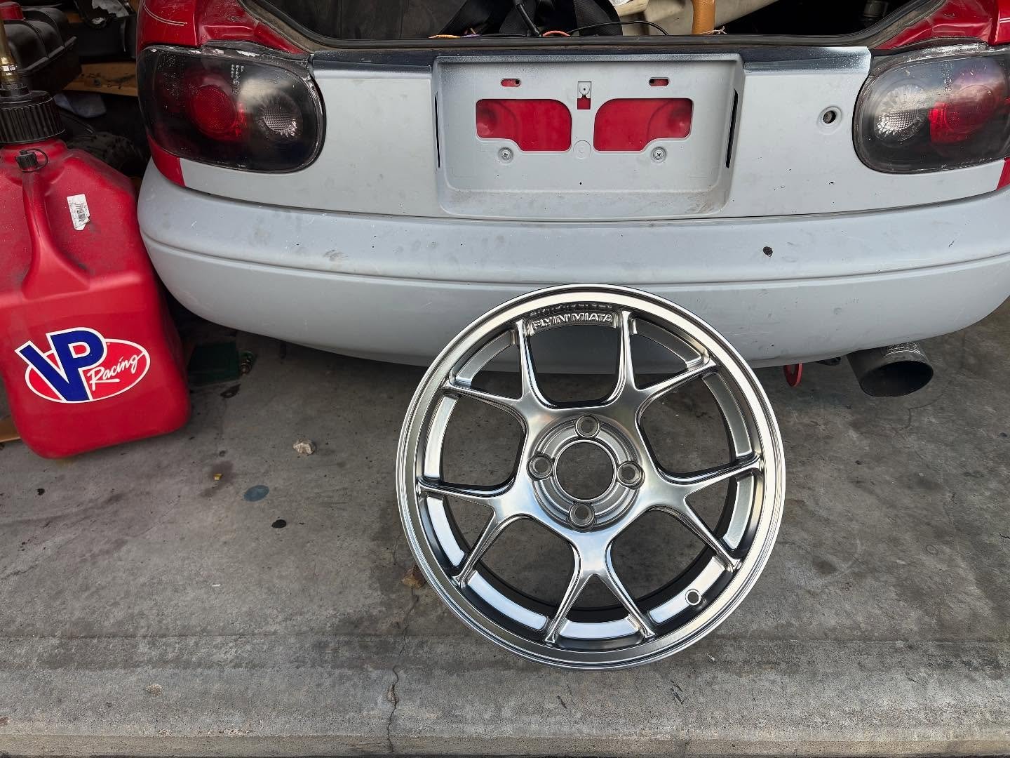 This color came out great also did some door handles!
✔️
✔️
✔️
✔️
✔️
#car #cars #carsofinstagram #stance #stancenation #race #racecar #racecars #subieflow #carporn #carcare #carphotography #carlifestyle #cargram #carinstagram #carspotting #carshow #p