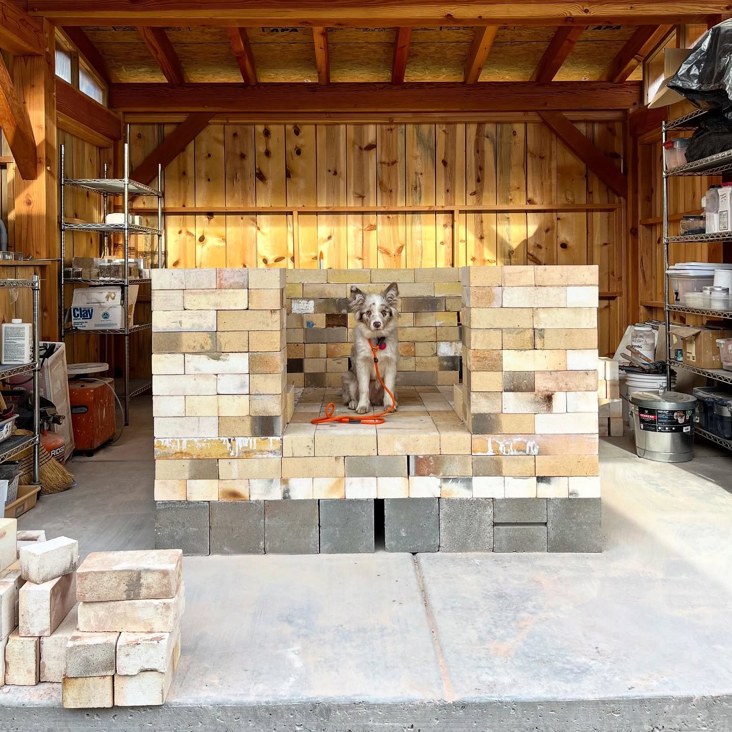 My friend and mentor @janetleverwood is finally getting her very own soda kiln! So much excitement about the opportunities and curiosity it brings 🤲