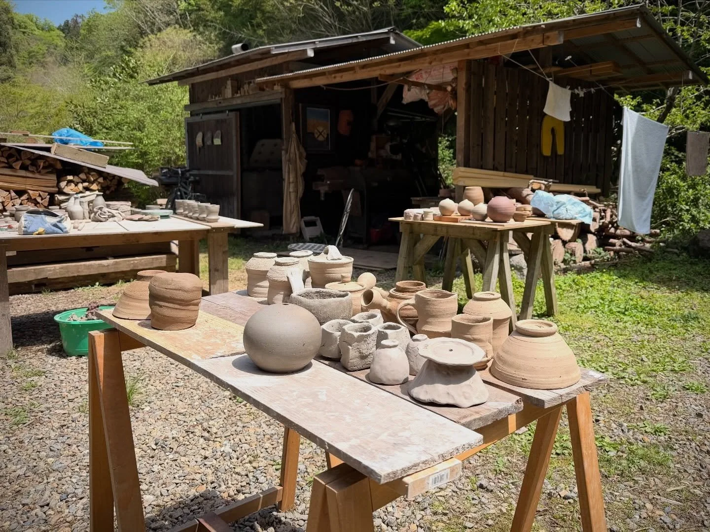 Spending the next 5 weeks in Japan&mdash; learning, playing, asking, making, writing, wondering, painting, and simmering in nourishing confusion.

The clay and this place pull words from the air, and they land on my face like sunshine. 🎋