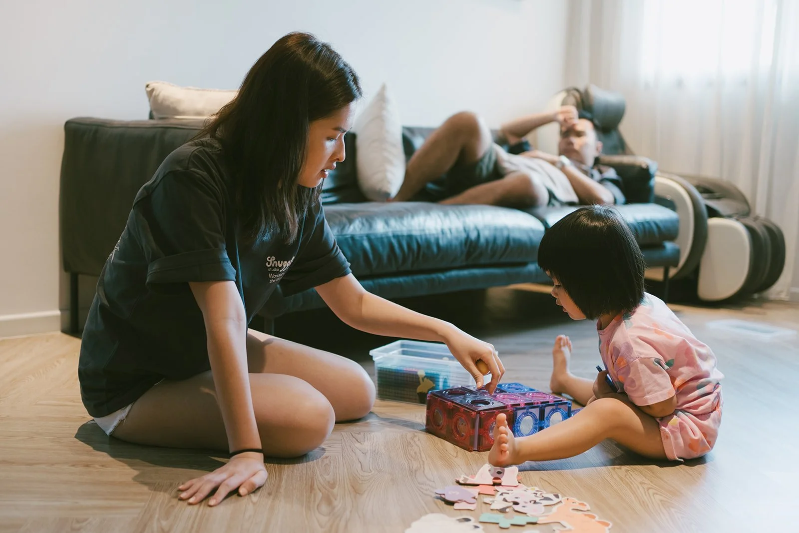 SK Family 2024-185_Singapore In-Home Family Photo.jpg