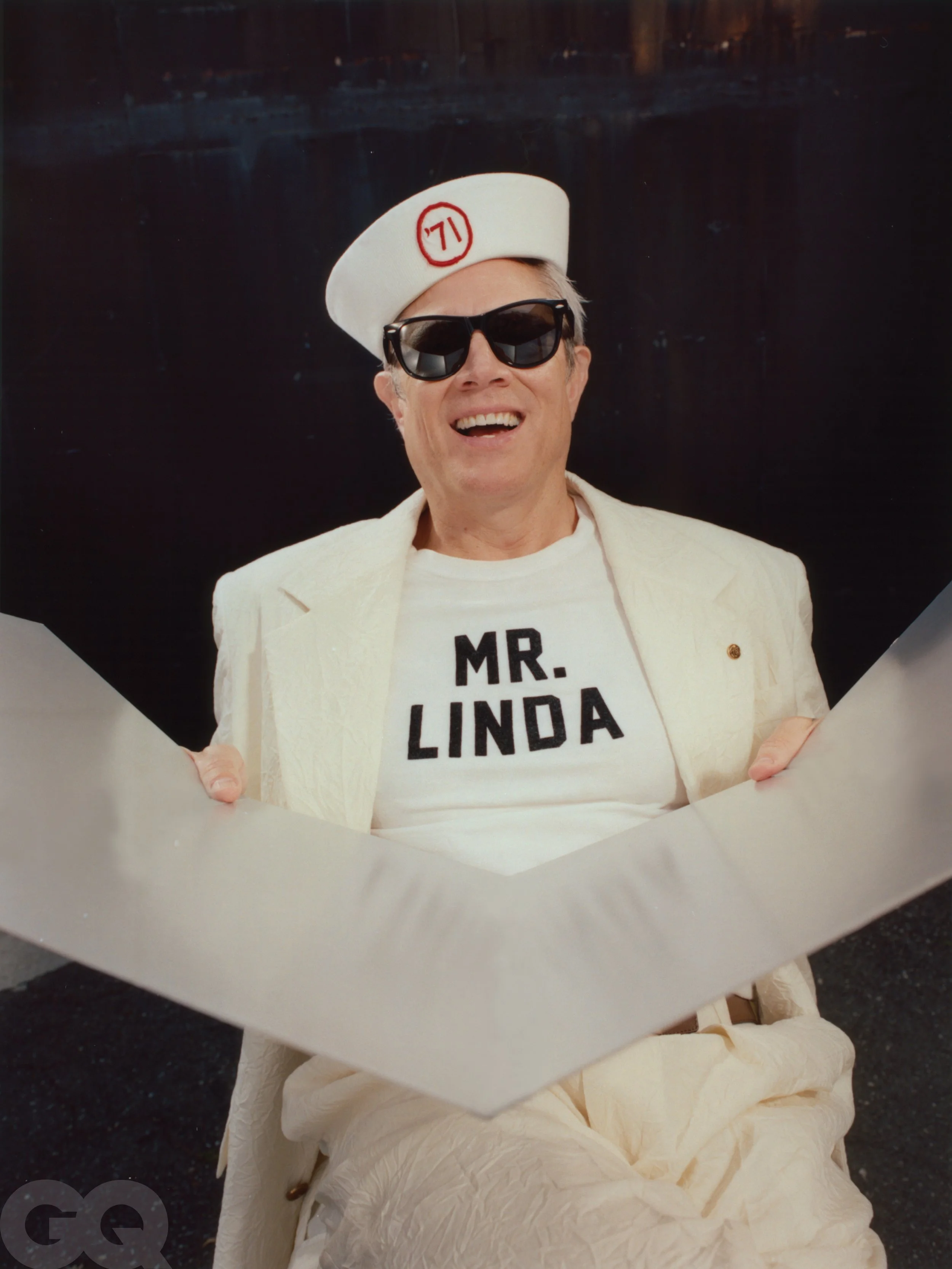 GQ_SUMMER_ONLINE_JOHNNY KNOXVILLE_3.jpg