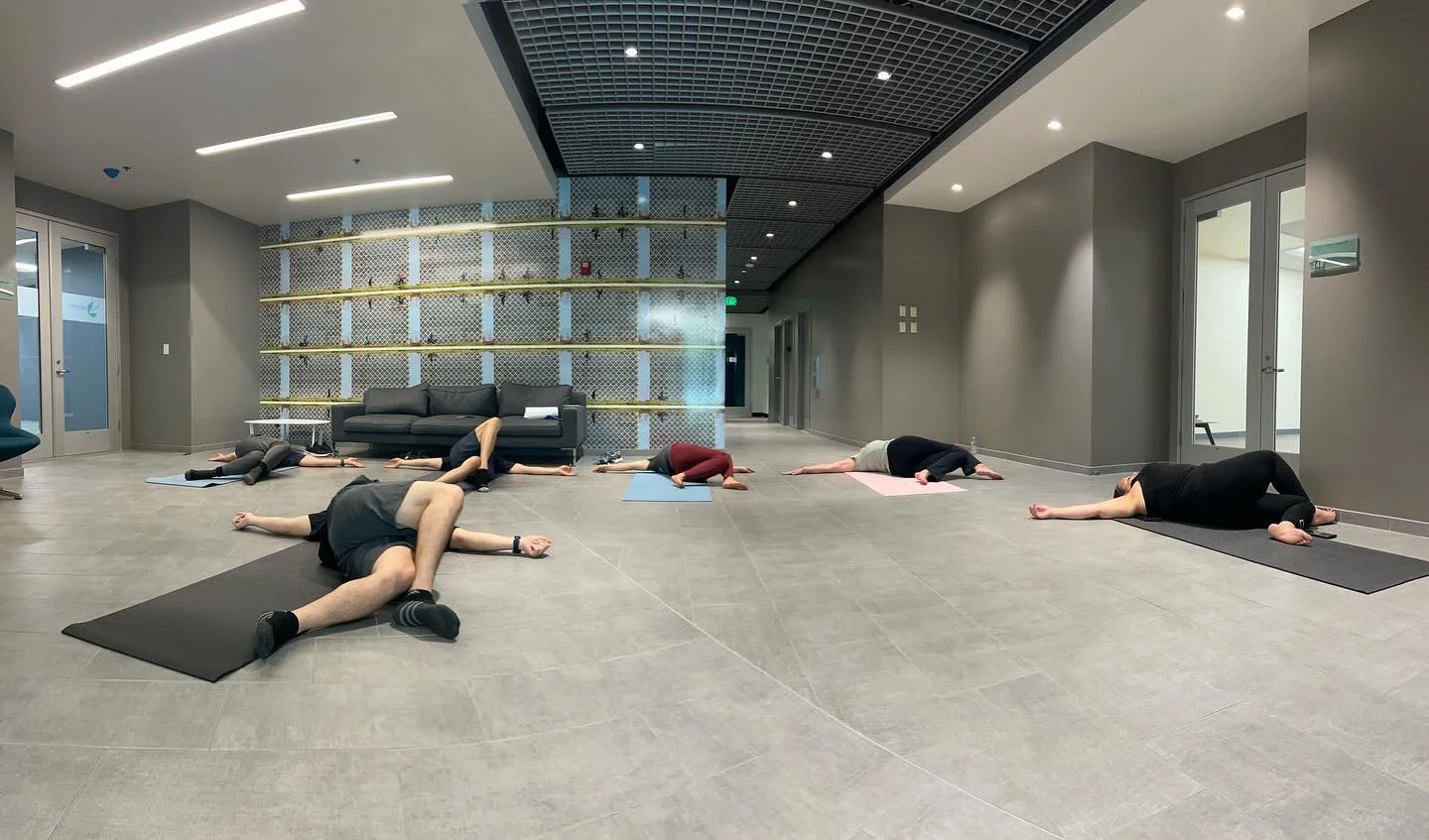 Gift your employees the option of an hour of yoga instead of an hour of staring at their 📱 during their lunch break.
&hellip;
We focused on sciatic pain today. #workplacewellness
