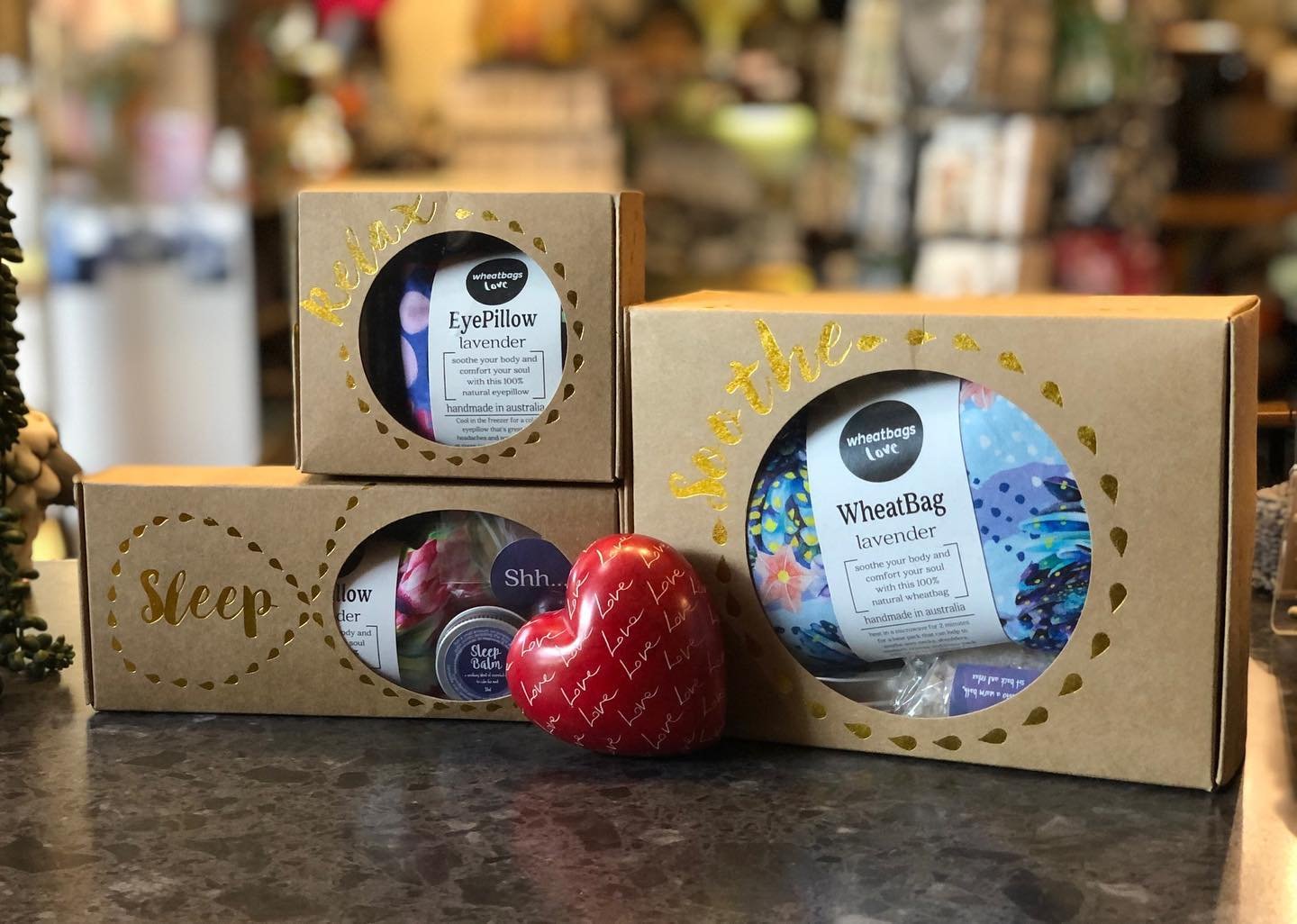 To mum, just what you need; Wheat packs with scented bath oil, sleep balm and ear plugs or epsom bath salts and sore muscle balm. 
Say less with this gift pack 😉 ❤️

#alburypictureframers #alburywodonga #alburycbd #alburygifts #mothersday #alburygif