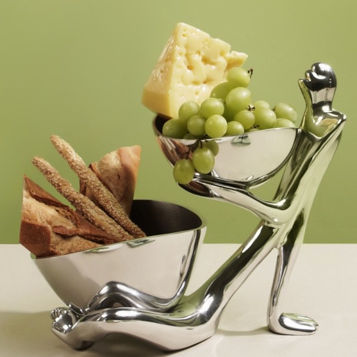 The best functional art display goes to you with Carrol Boyes in your home!!

New stock has arrived just in time for your end of year parties!