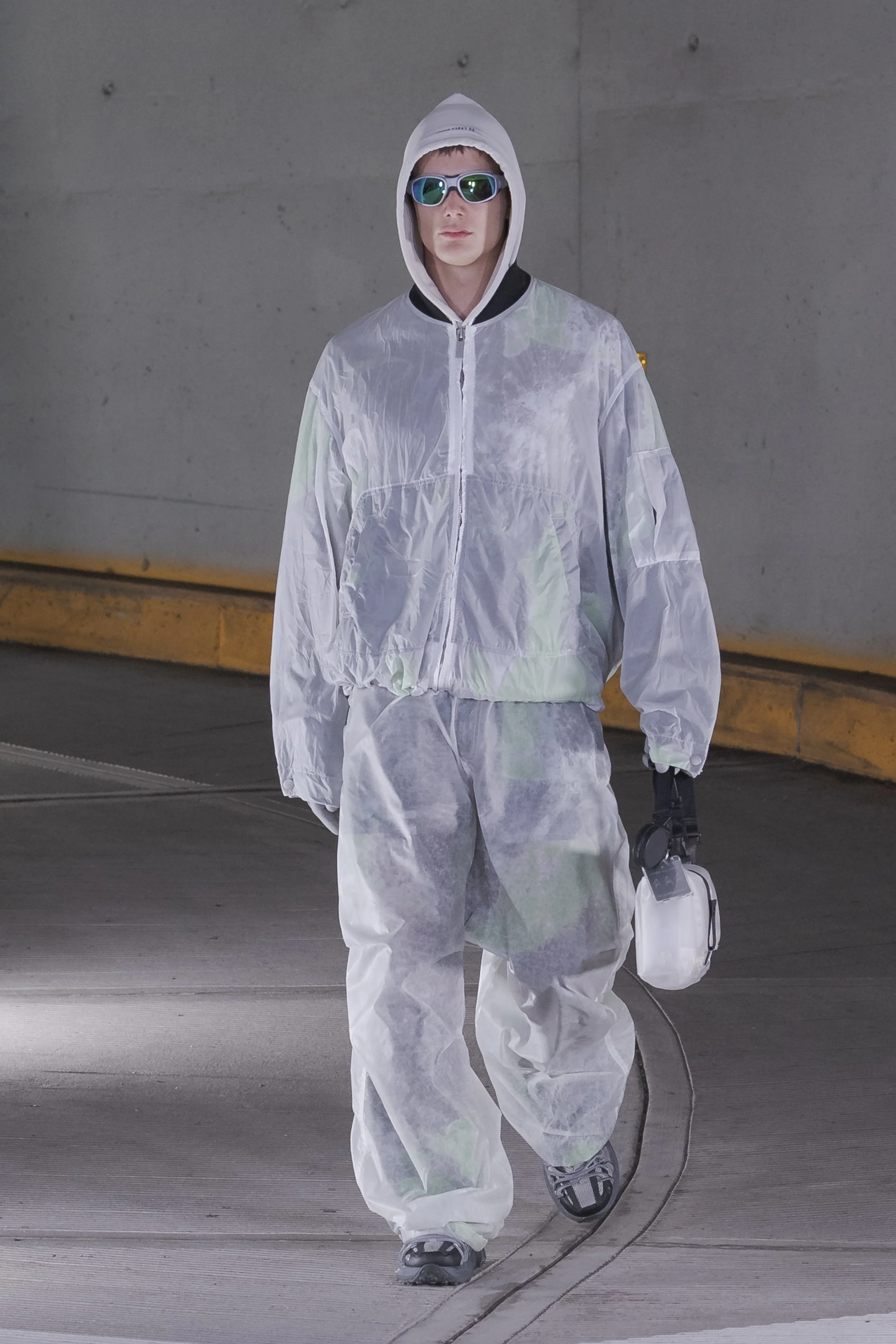 44-Label-Group-SS24-Runway-17.jpg