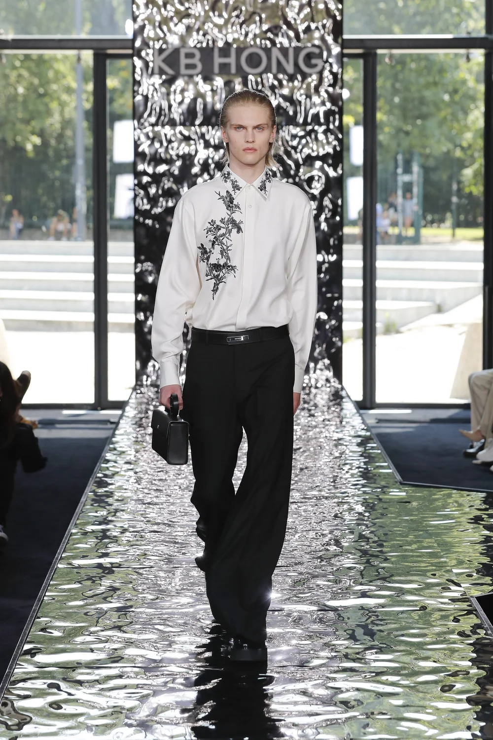 KB HONG SS 24_LOOK 8.jpg