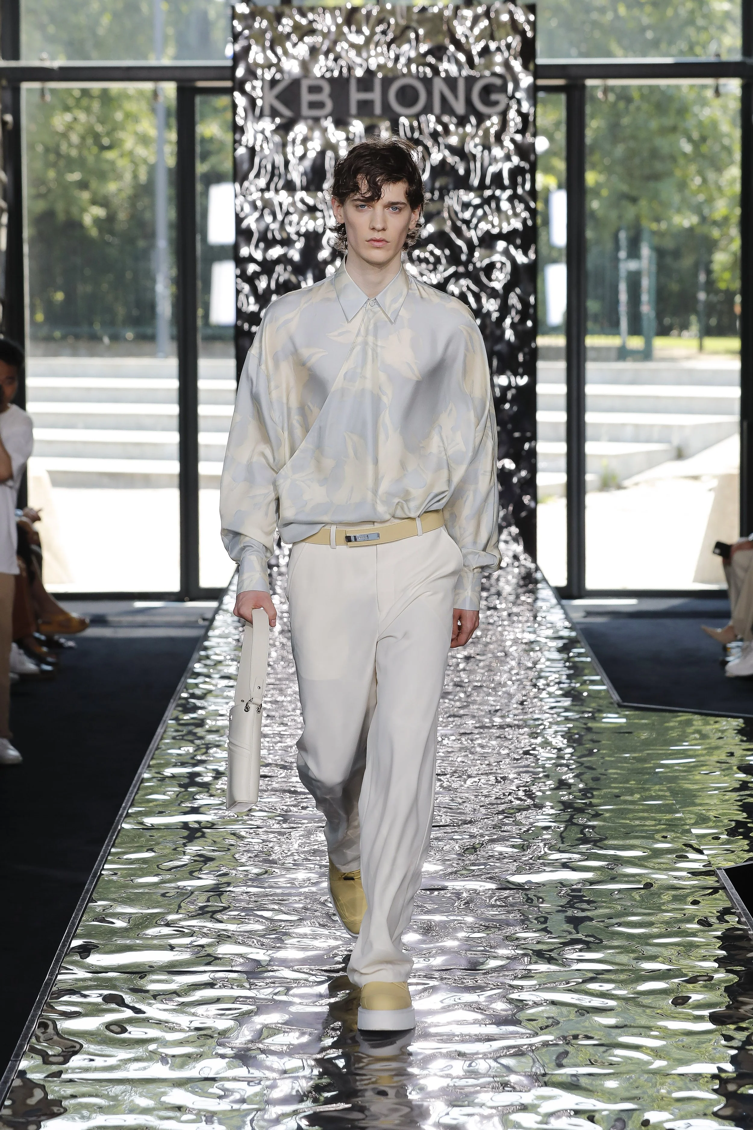KB HONG SS 24_LOOK 36.jpg