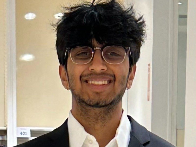 Anirudh Srinivasan (KY)