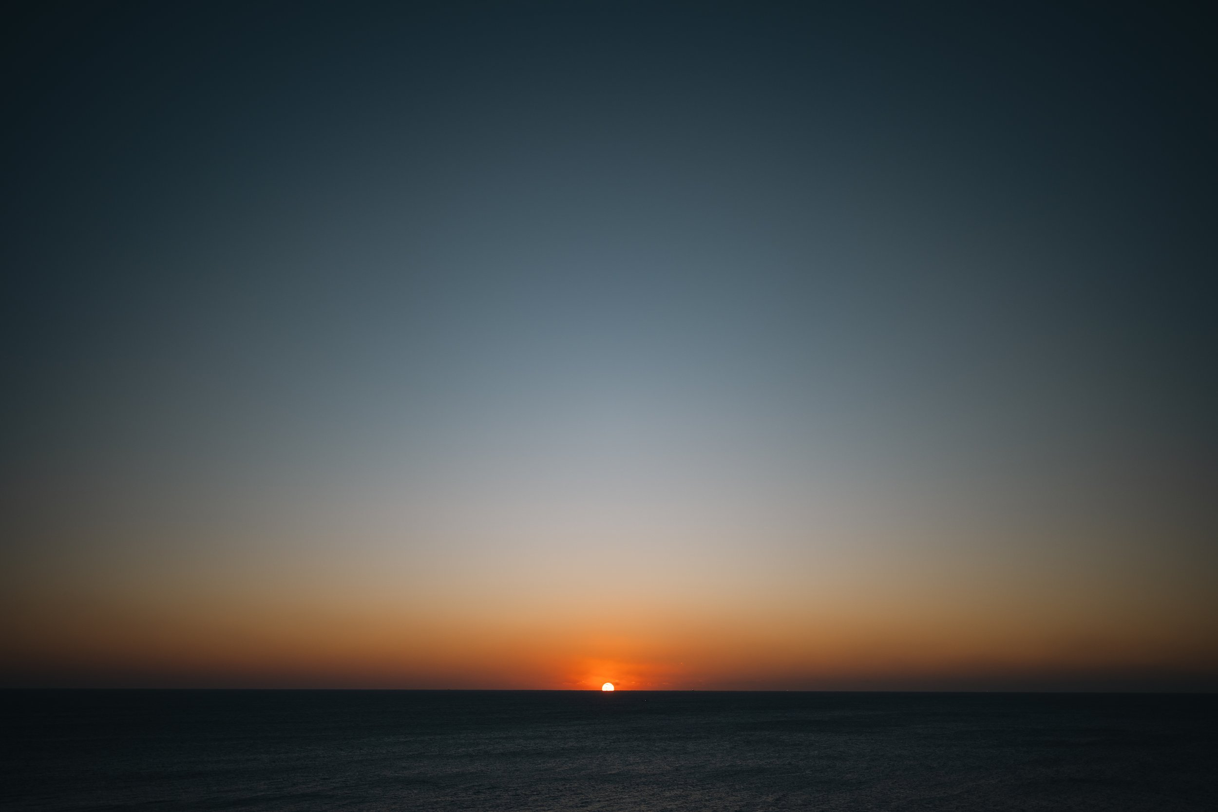 01 Sunrise at Phoenix Island 9.jpg