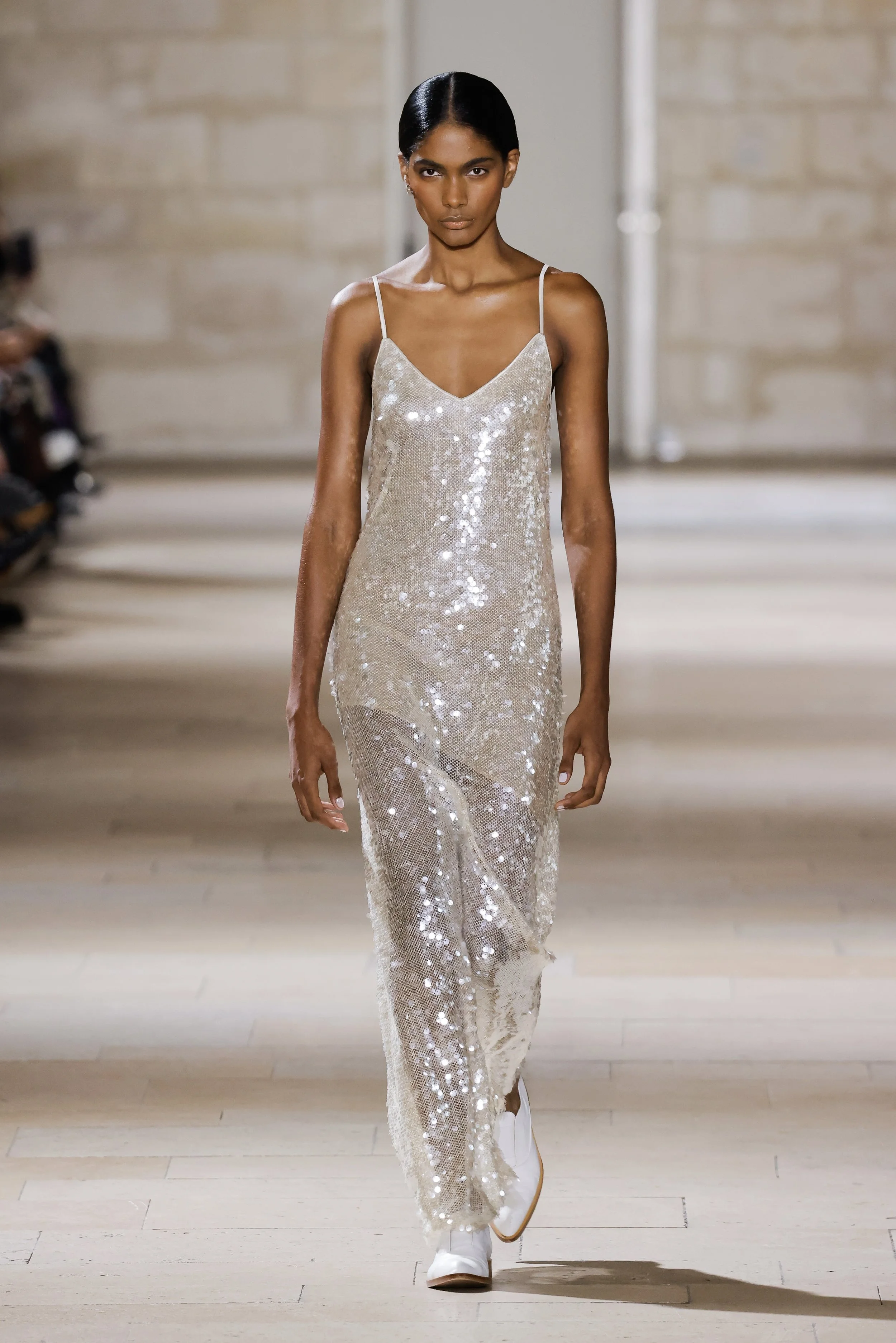 Akris PFW SS25
Key Artist: Diane Kendal