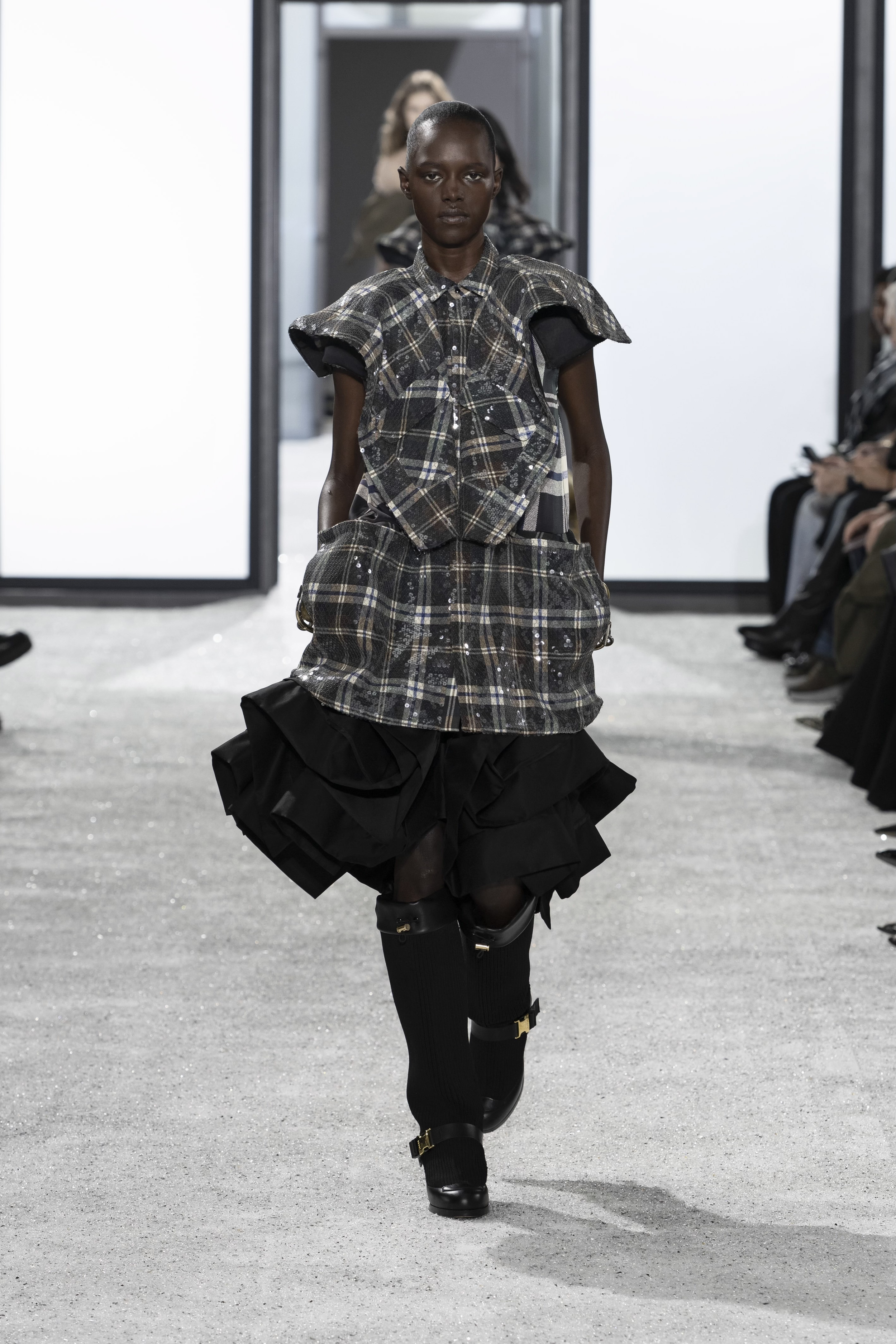 Sacai PFW SS25
Key Artist: Diane Kendal