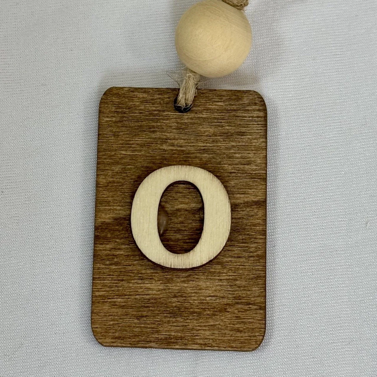 Monogram Gift Tag: O (wood stain mini)