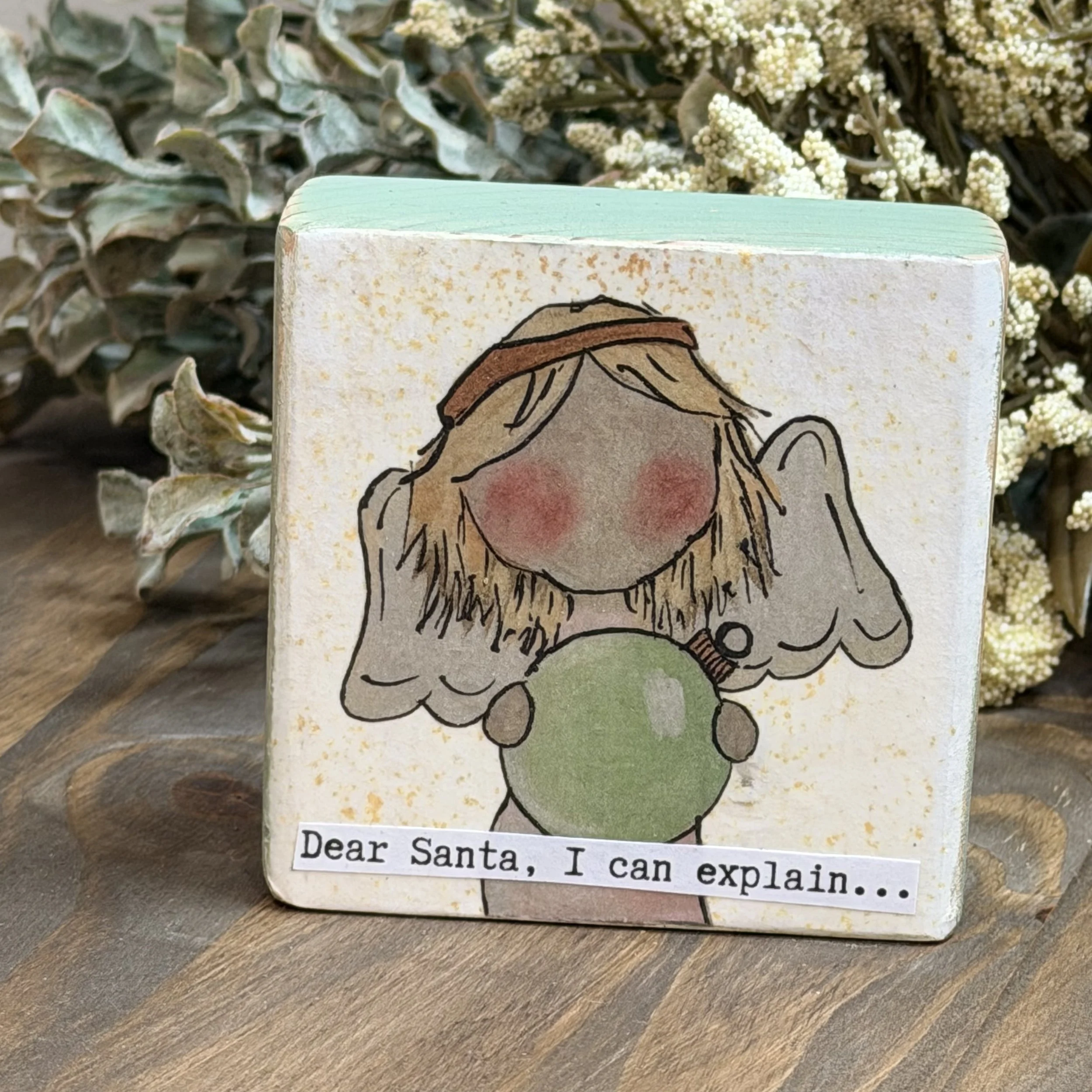 3.5" Desk Sitter