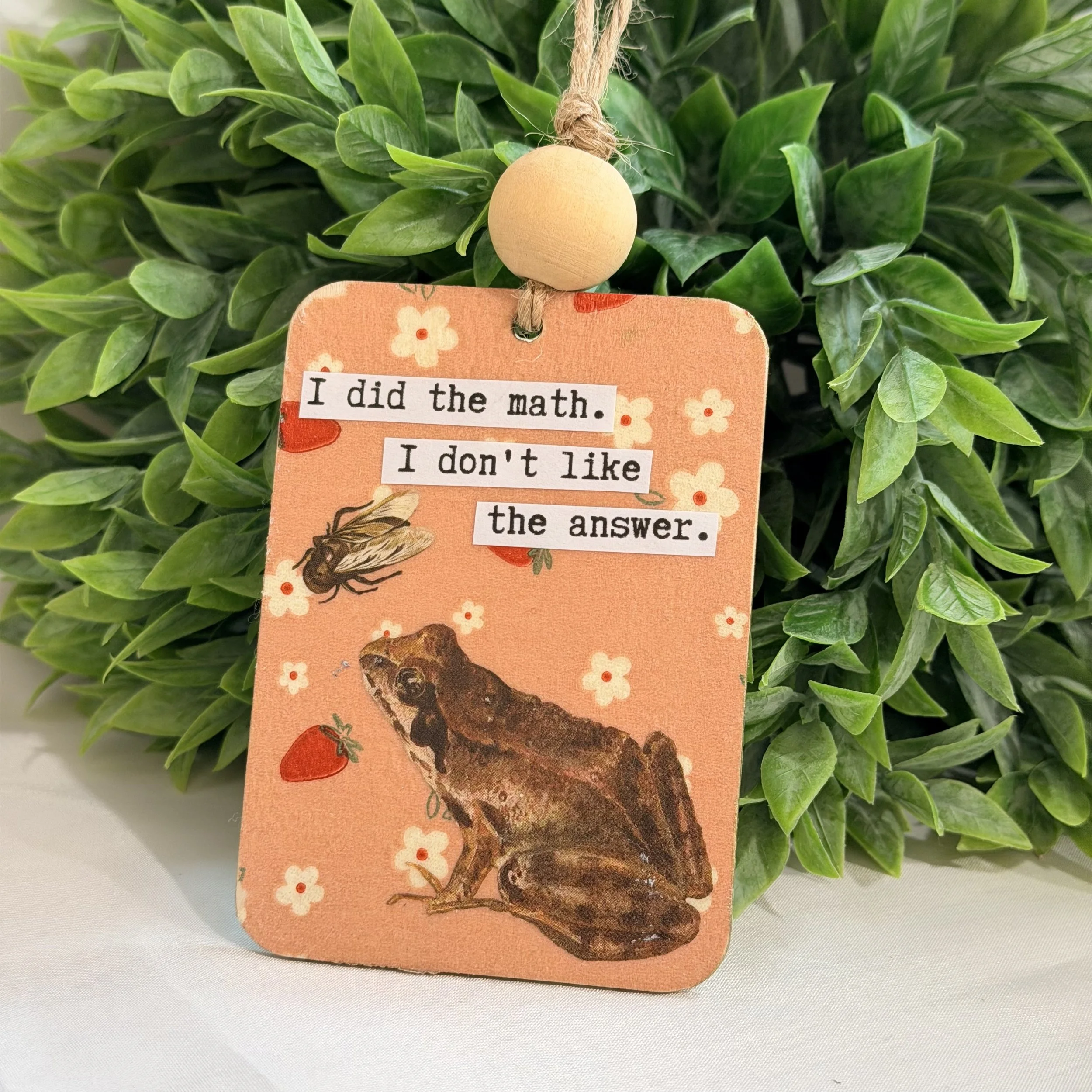 Wooden Gift Topper & Reusable Gift Tag | Gift Wrapping Embellishment
