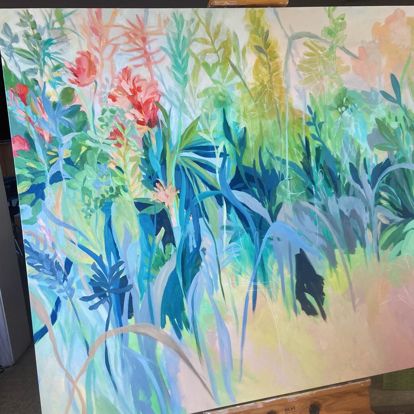 Finally making some progress on this gigantic bad boy. Swipe for closeup. Organic orange- Wow! I forgot the gorgeousness of that color! largepainting #colorfulgarden #bold #colorfull #floral #acrylicpainting #joycesheltonstudio