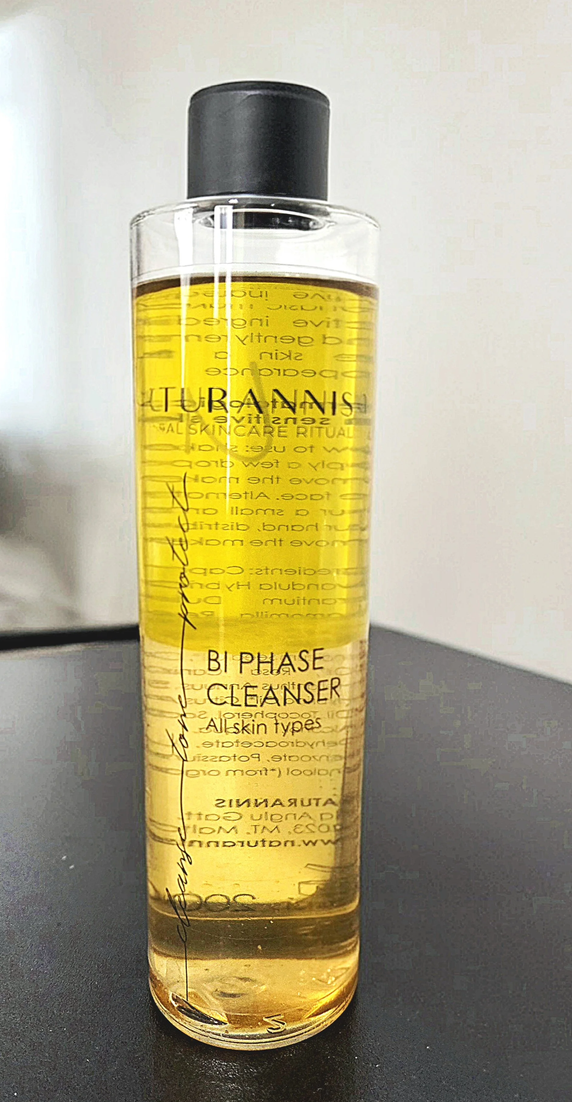 Bi phase all in one cleanser 200 grams.