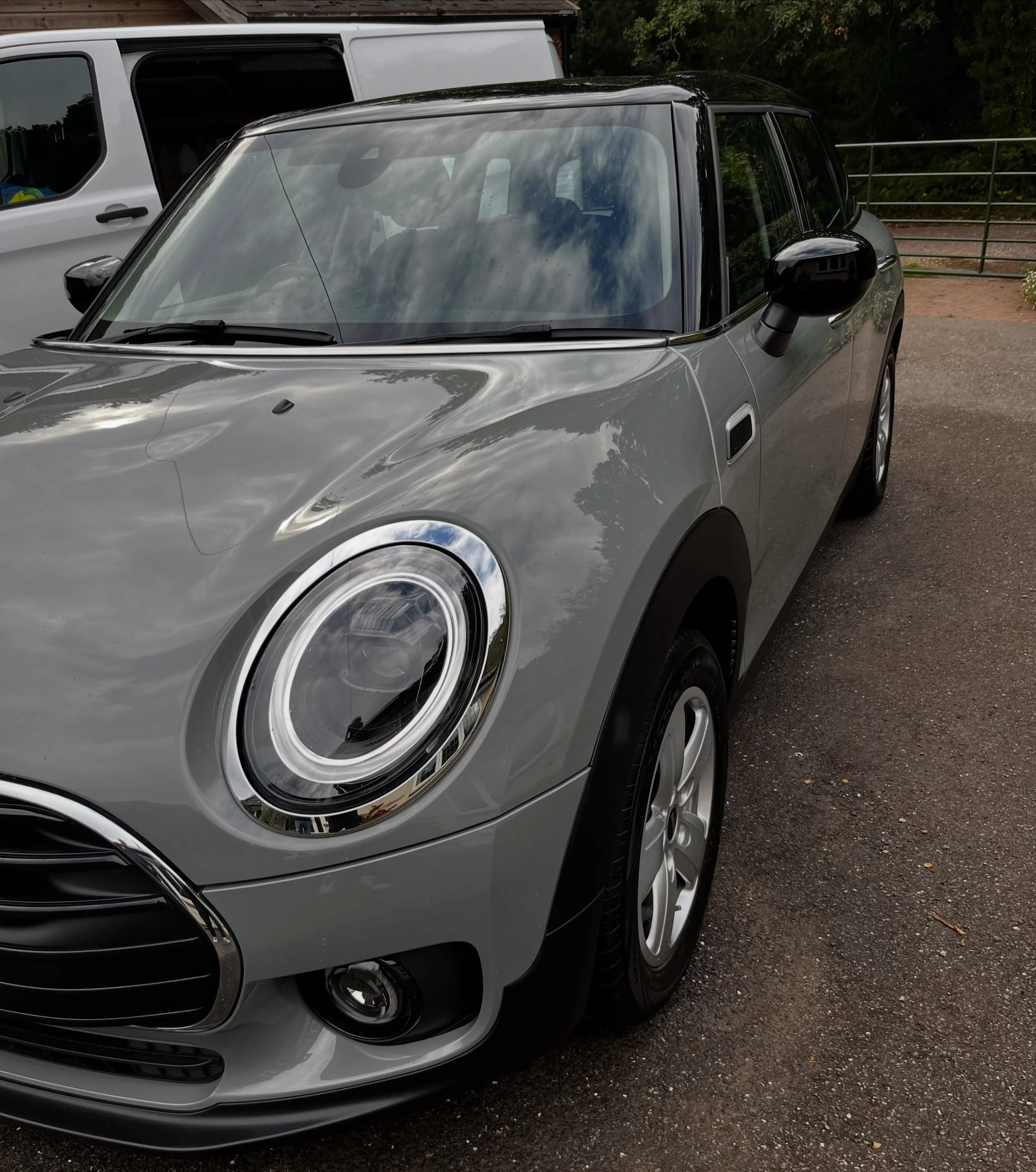 Mini Clubman full detail 🪼🪼

Www.Dmrautodetailing.co.uk

📞- 07432009650
📧- Dmrautodetailing@hotmail.com

#detailing #valeting #satisfying #carcare #transformation