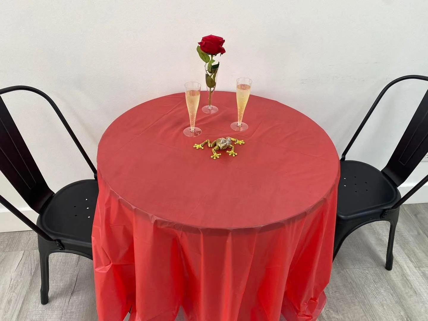 We&rsquo;ve got 6 reserved spots already.  If you want one you better get on it quick. 

The whole week of valentines.  20$ is 2 sundaes.  2 champagne inspired drinks (non alcoholic). And a rose to take home.  If your kid had that special someone.  P