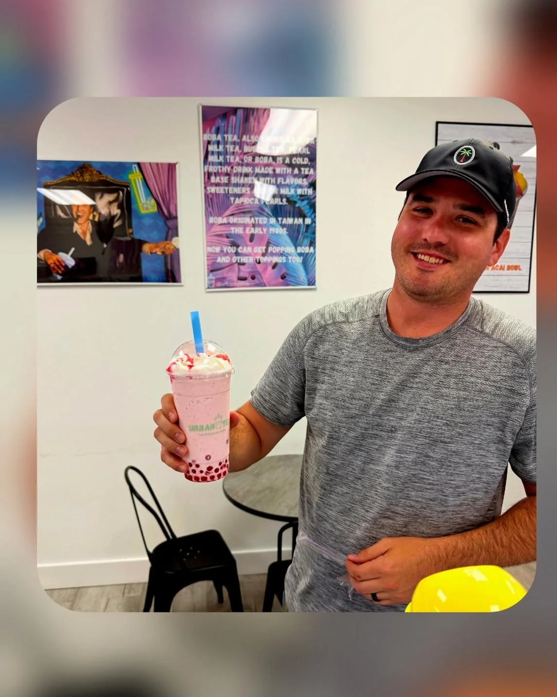 A Hershey&rsquo;s strawberry cheesecake milkshake we made today 🍓🔥

No real reason for this post other than&hellip; look at it. That&rsquo;s it. That&rsquo;s the post.

Mom and Pop will be there open to close tomorrow for Sunday Funday &mdash; pull