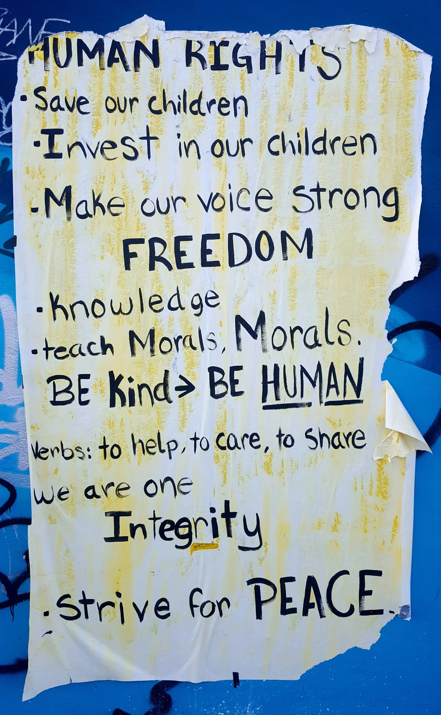 Who Is Responsible for Moral Behavior in Odinani?