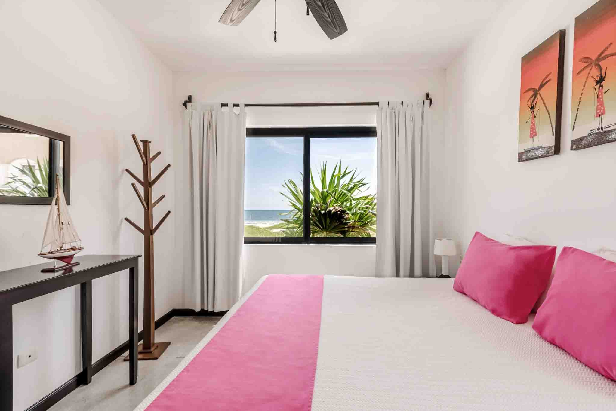 Velas Puerto Morelos Hotel B&amp;B Bedroom King