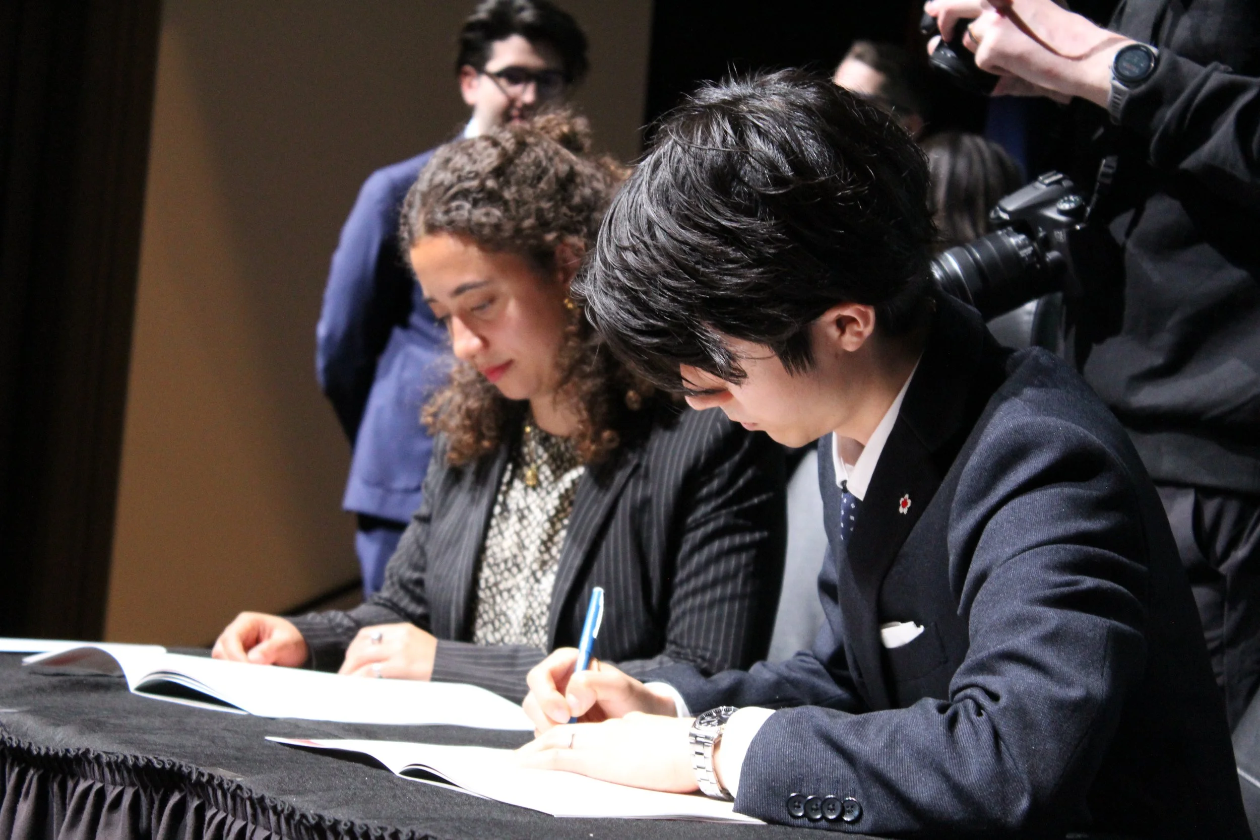 Y7 Head Delegates Signing the Communiqué