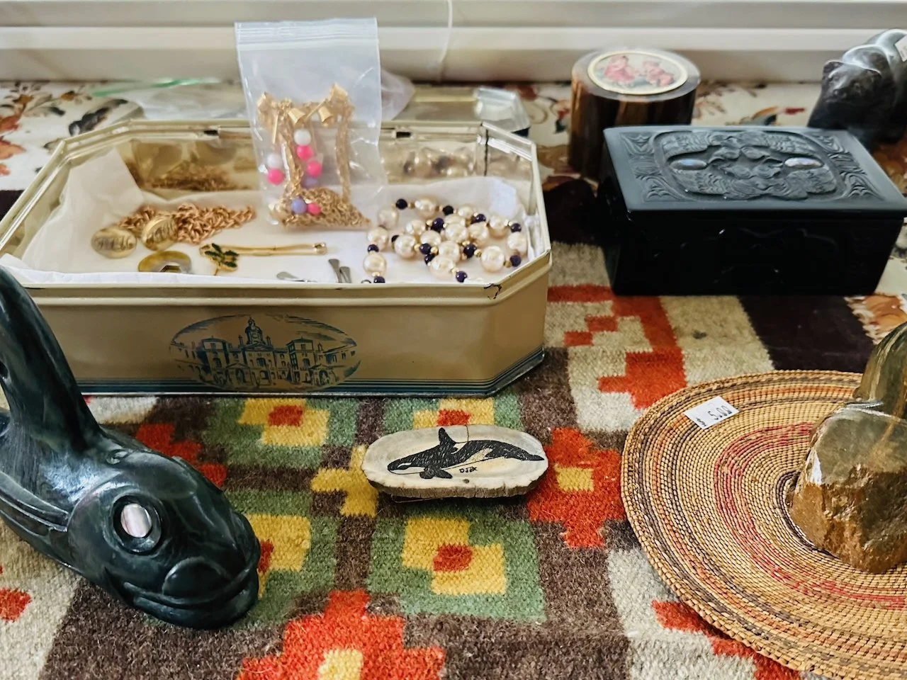 Unique Collectibles - 26 of 54.jpeg
