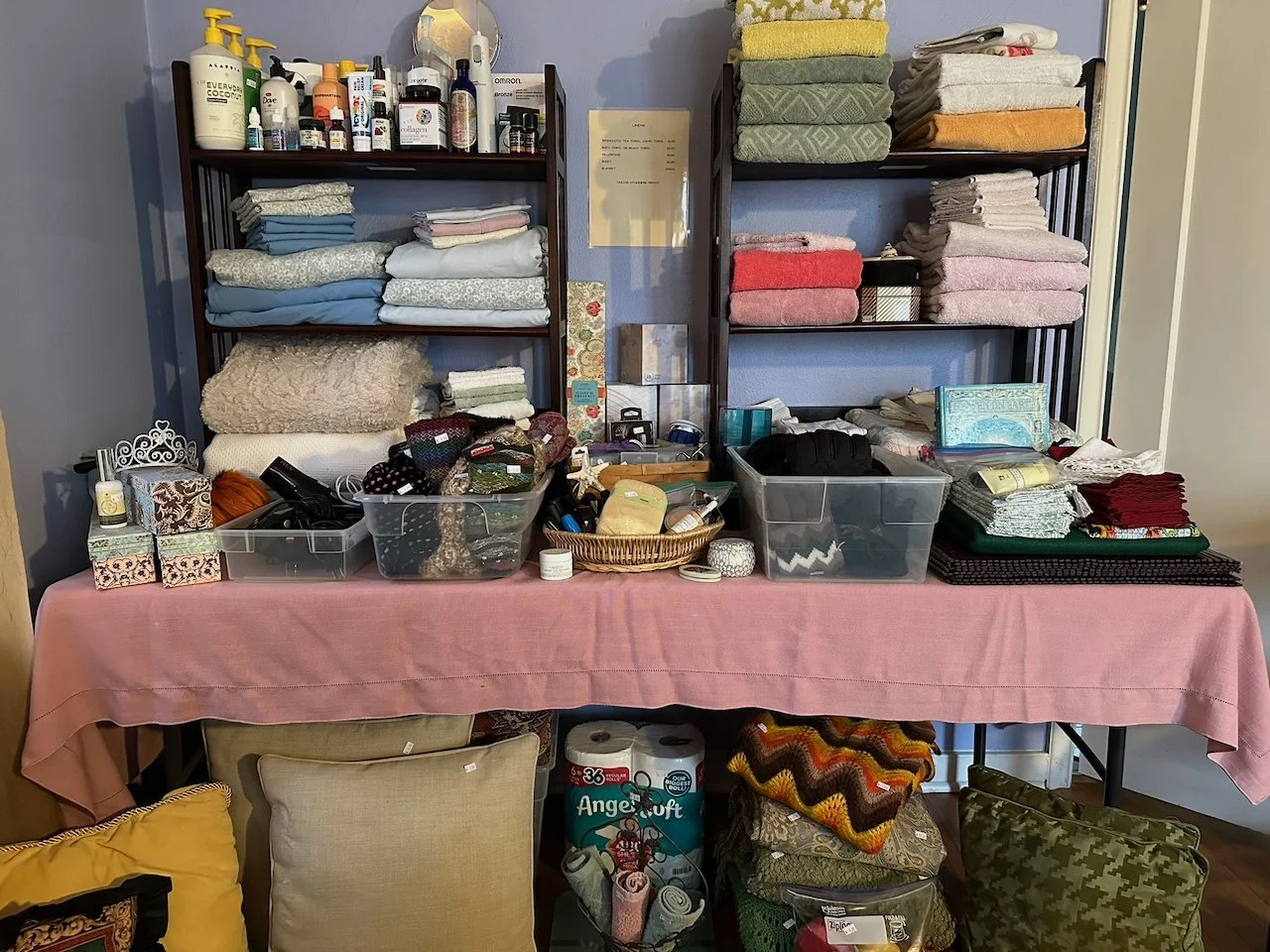 Household Items & Linens - 10 of 46.jpeg