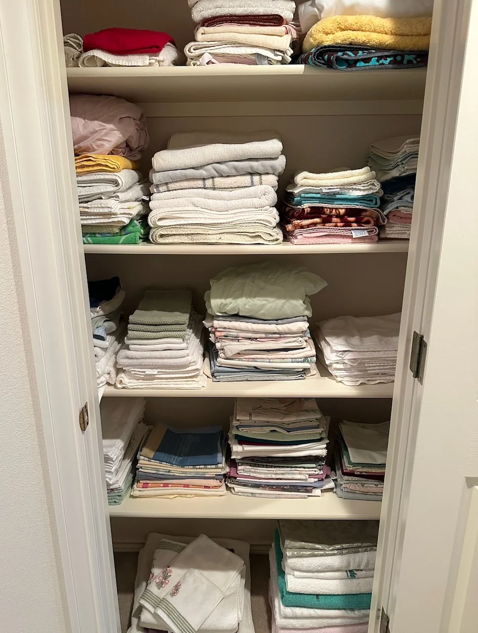 Household Items & Linens - 11 of 46.jpeg