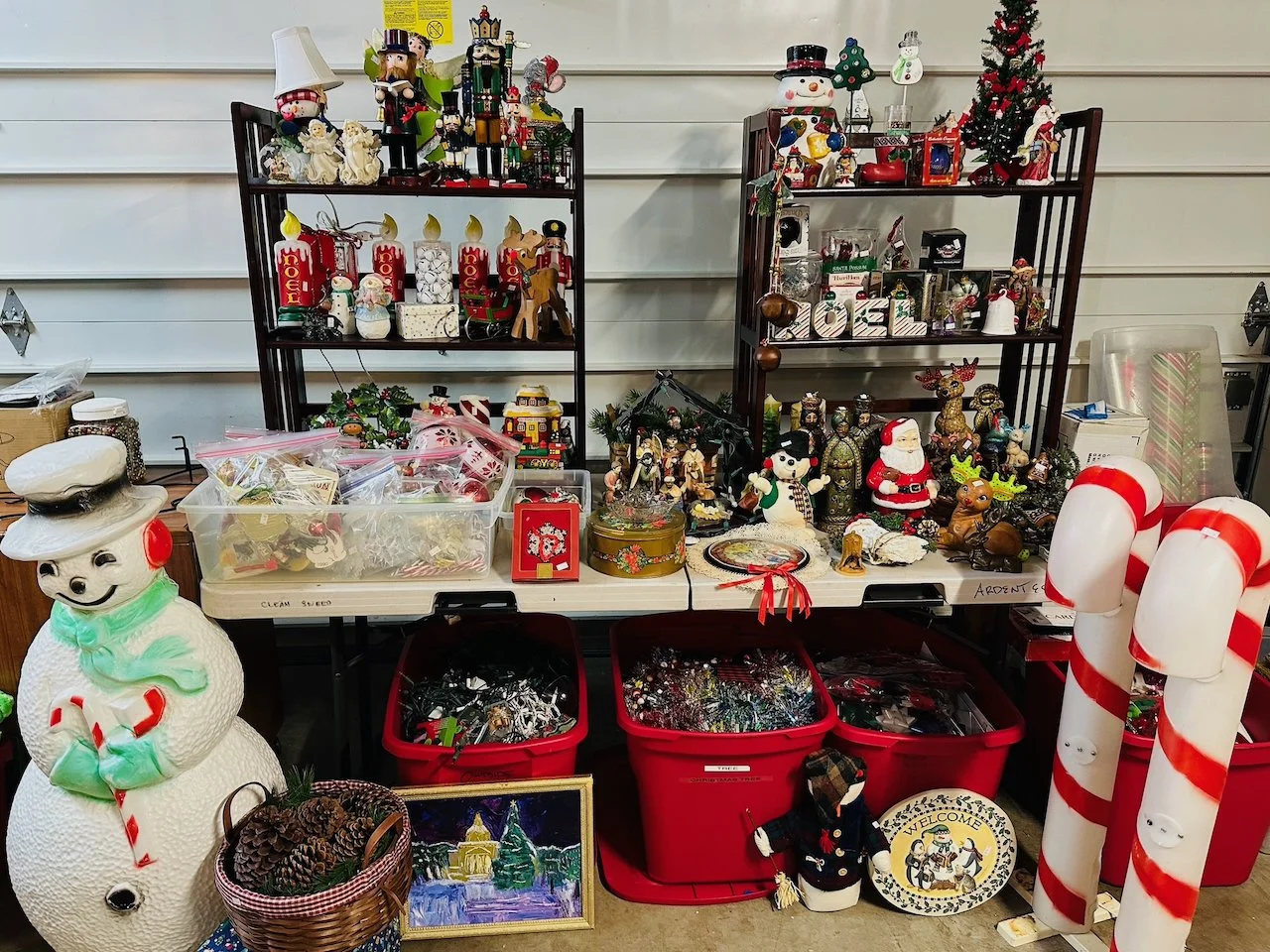 Outdoor Items, Tools & Holiday Decor - 19 of 57.jpeg