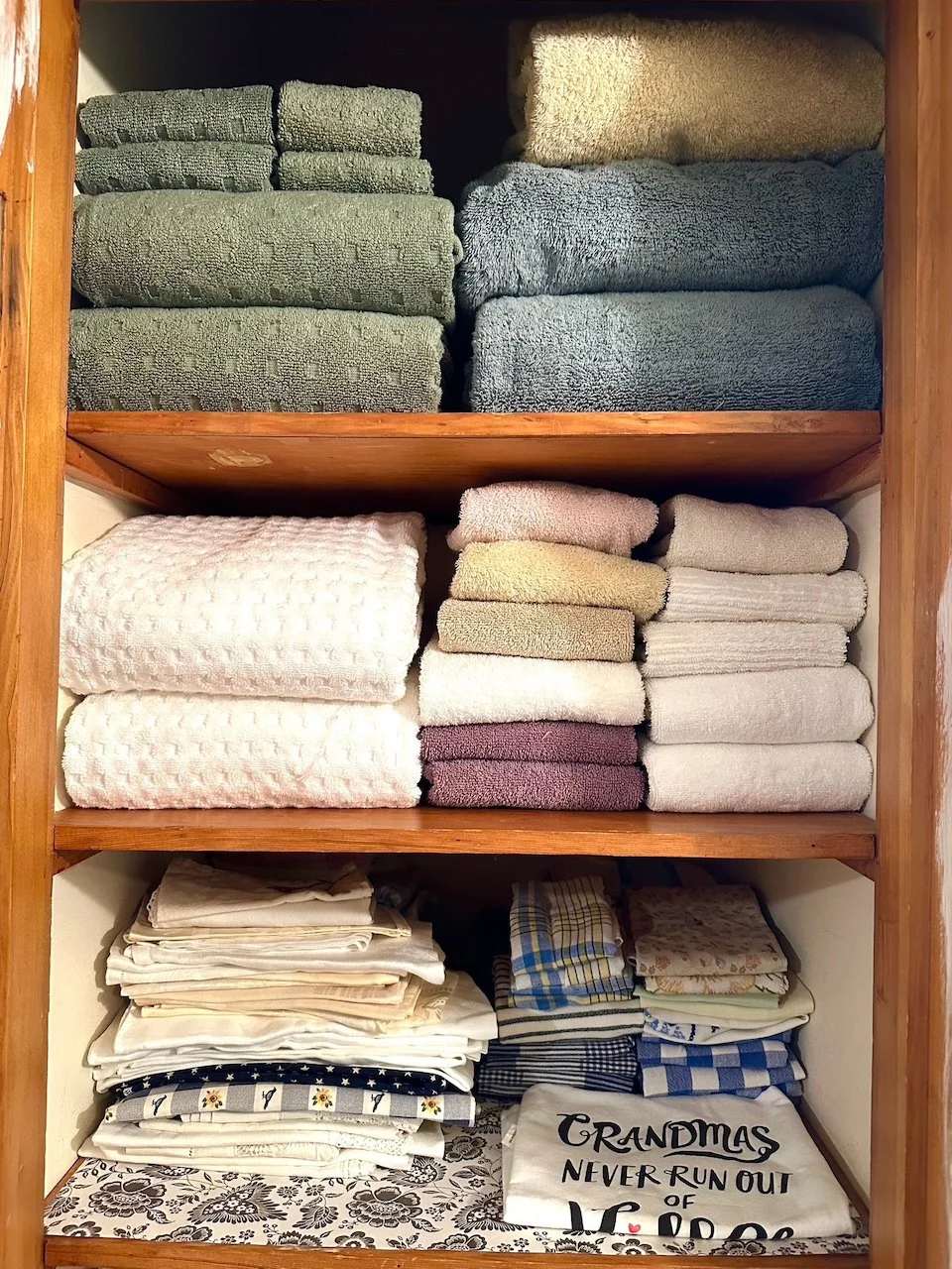 Our Shelving Displays - 15 of 40.jpeg