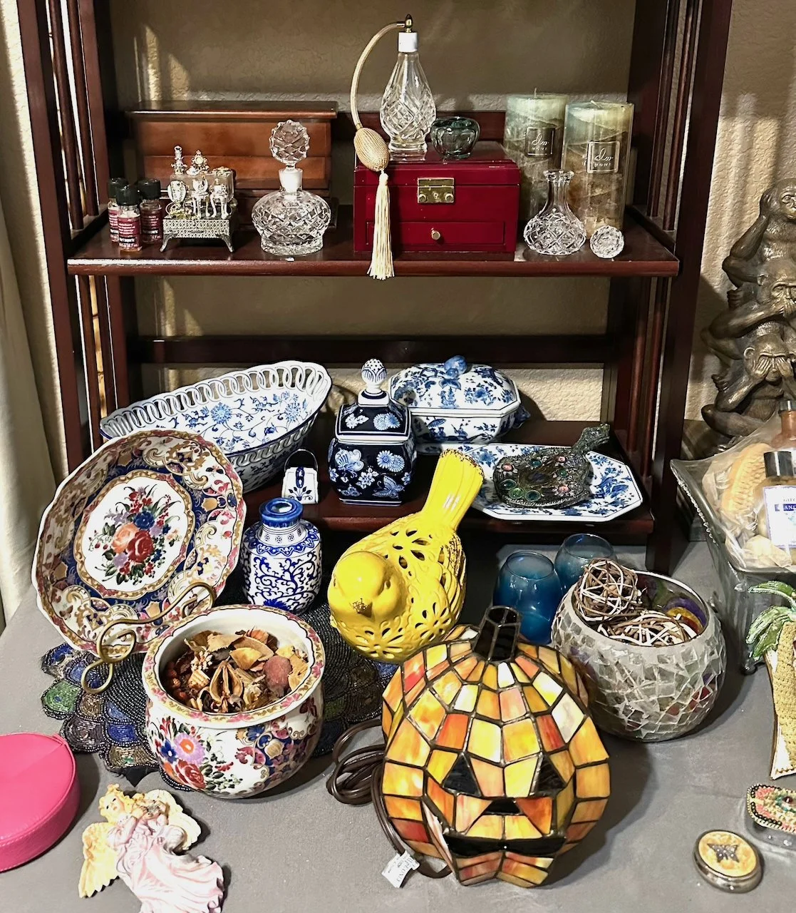 Outdoor Items, Tools & Holiday Decor - 48 of 57.jpeg