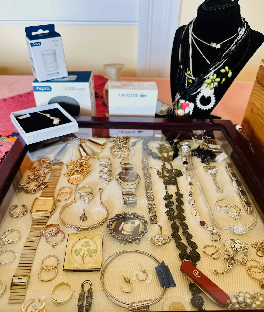Coins, Crystals & Jewelry - 27 of 54.jpeg