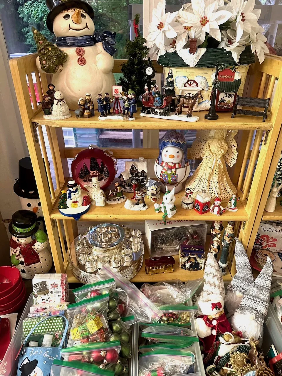 Outdoor Items, Tools & Holiday Decor - 38 of 57.jpeg