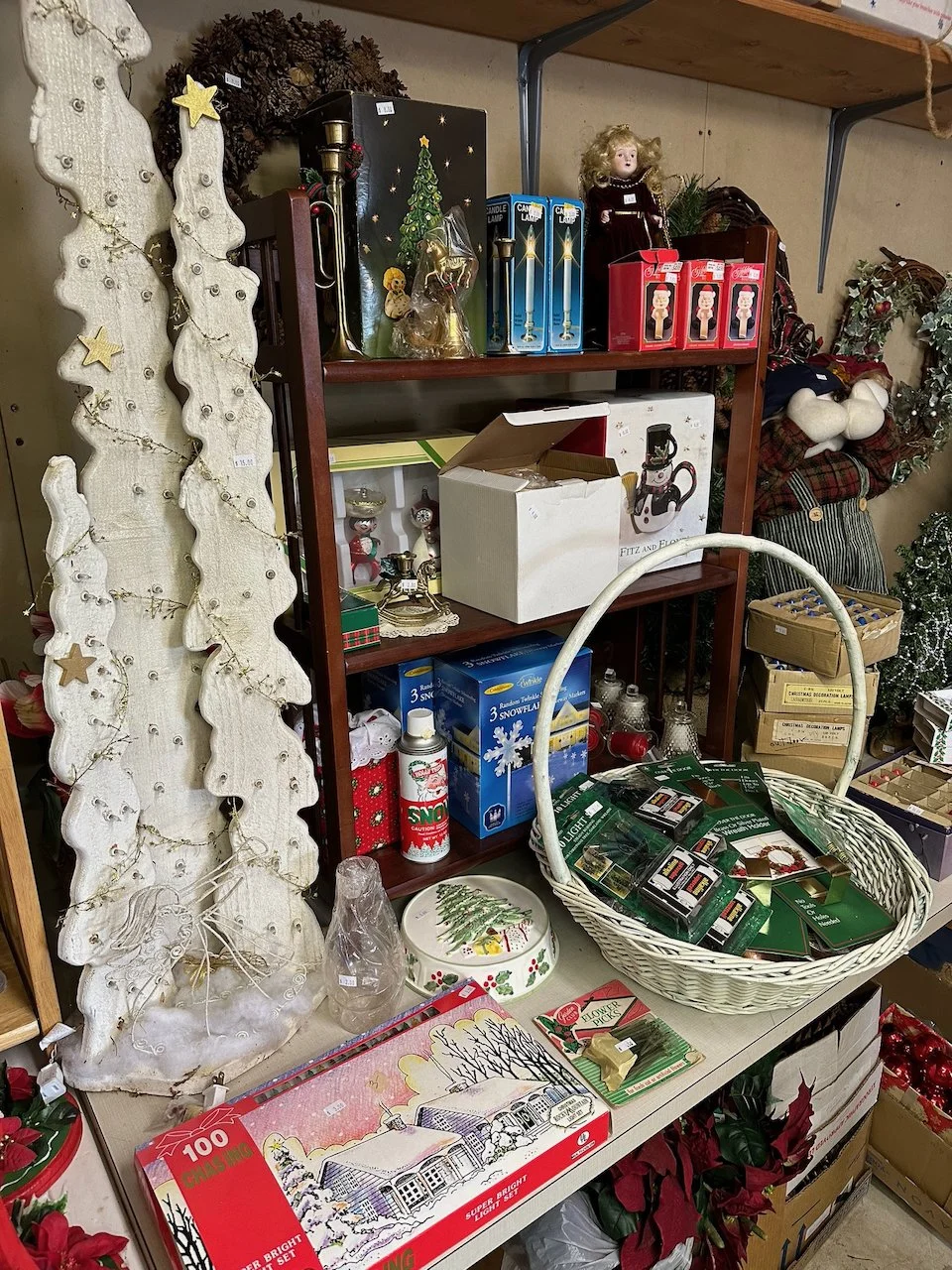 Outdoor Items, Tools & Holiday Decor - 10 of 57.jpeg