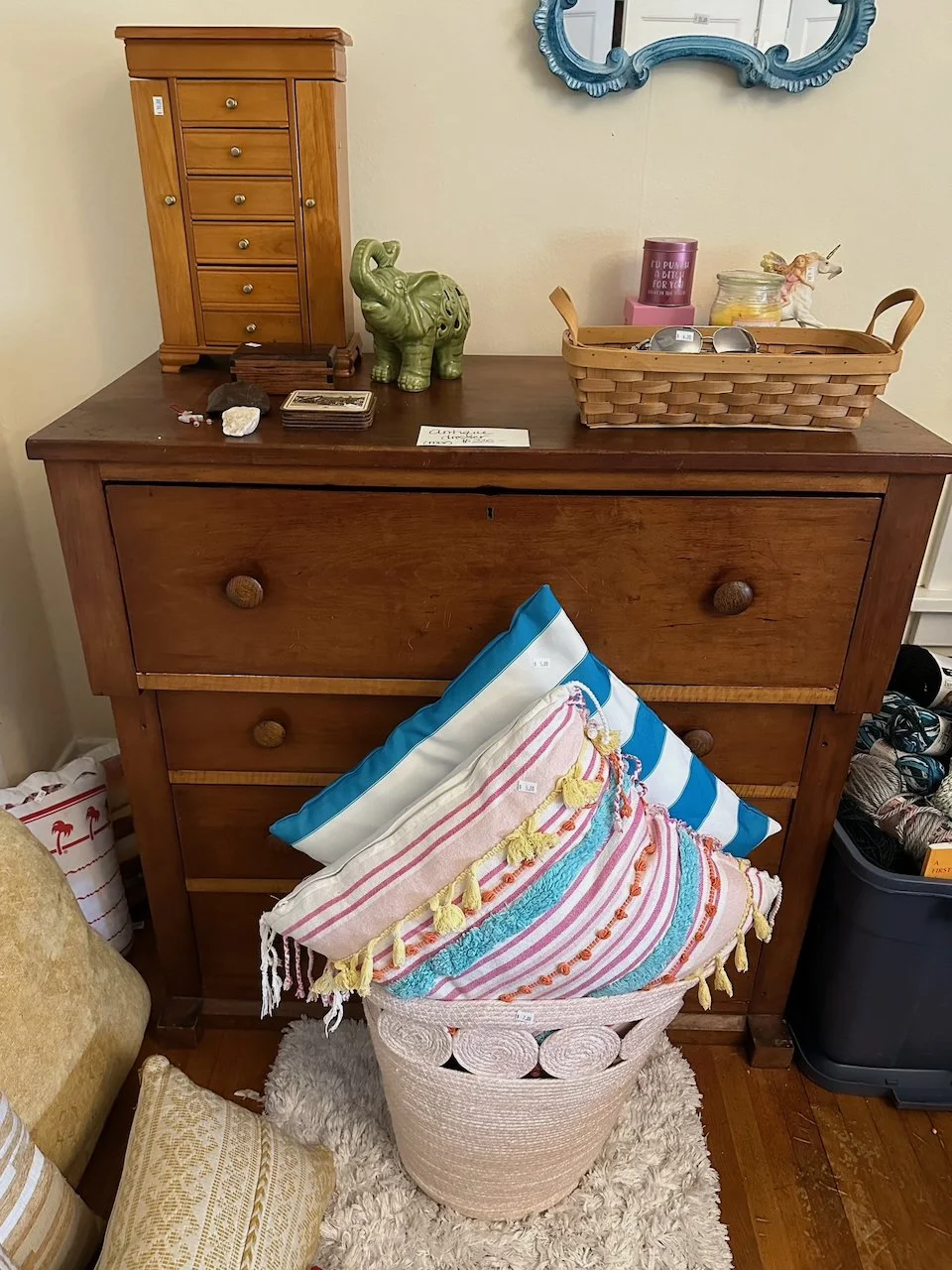 Household Items & Linens - 25 of 46.jpeg