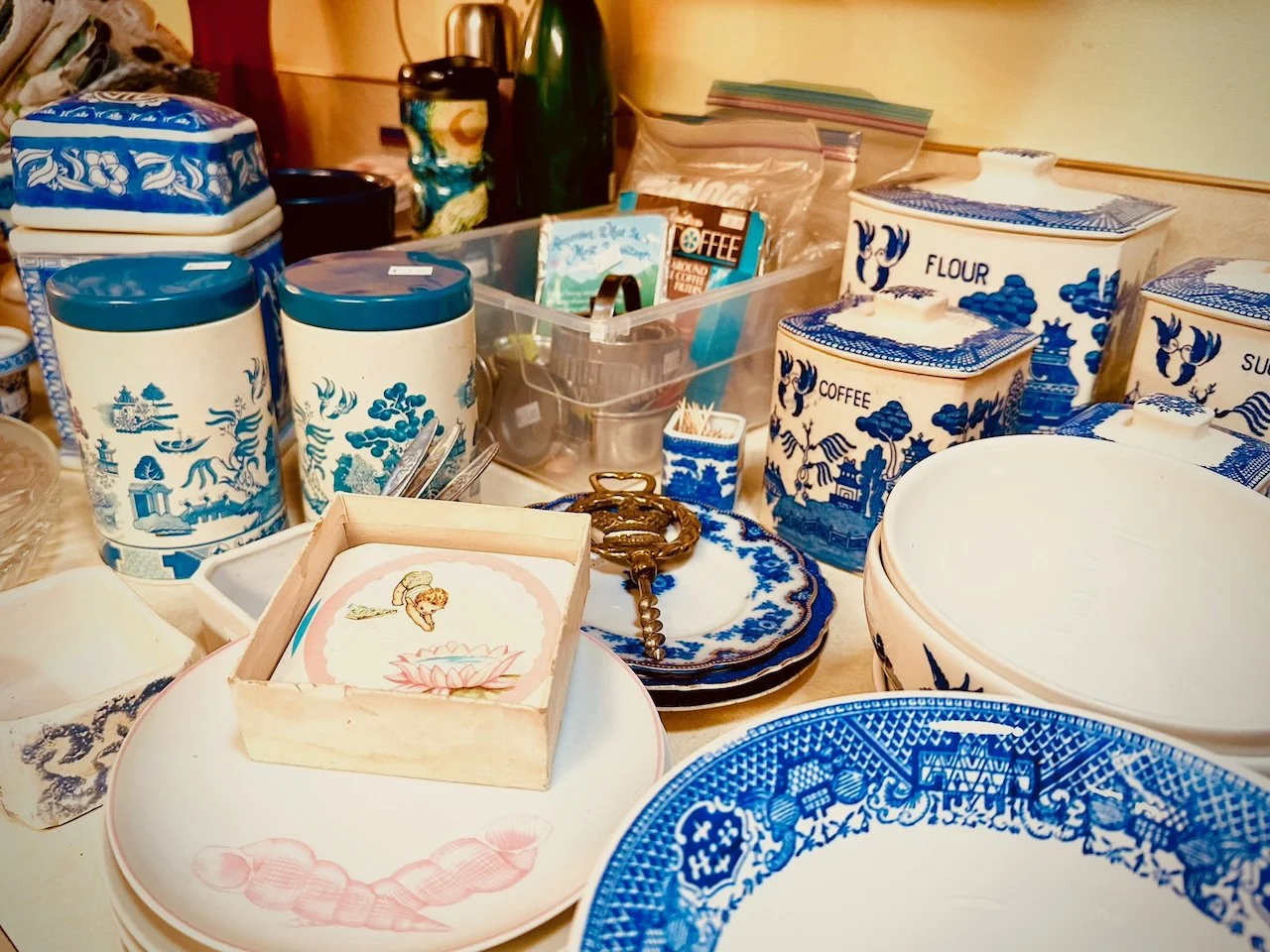Unique Collectibles - 29 of 54.jpeg